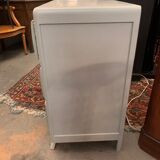 Commode vert d'eau