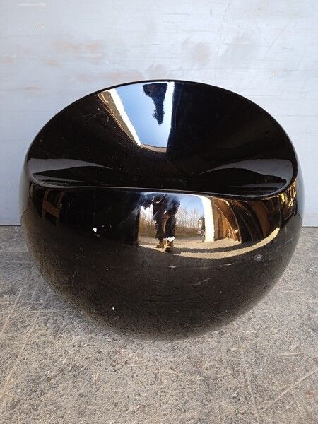 Black ball chair / XL design