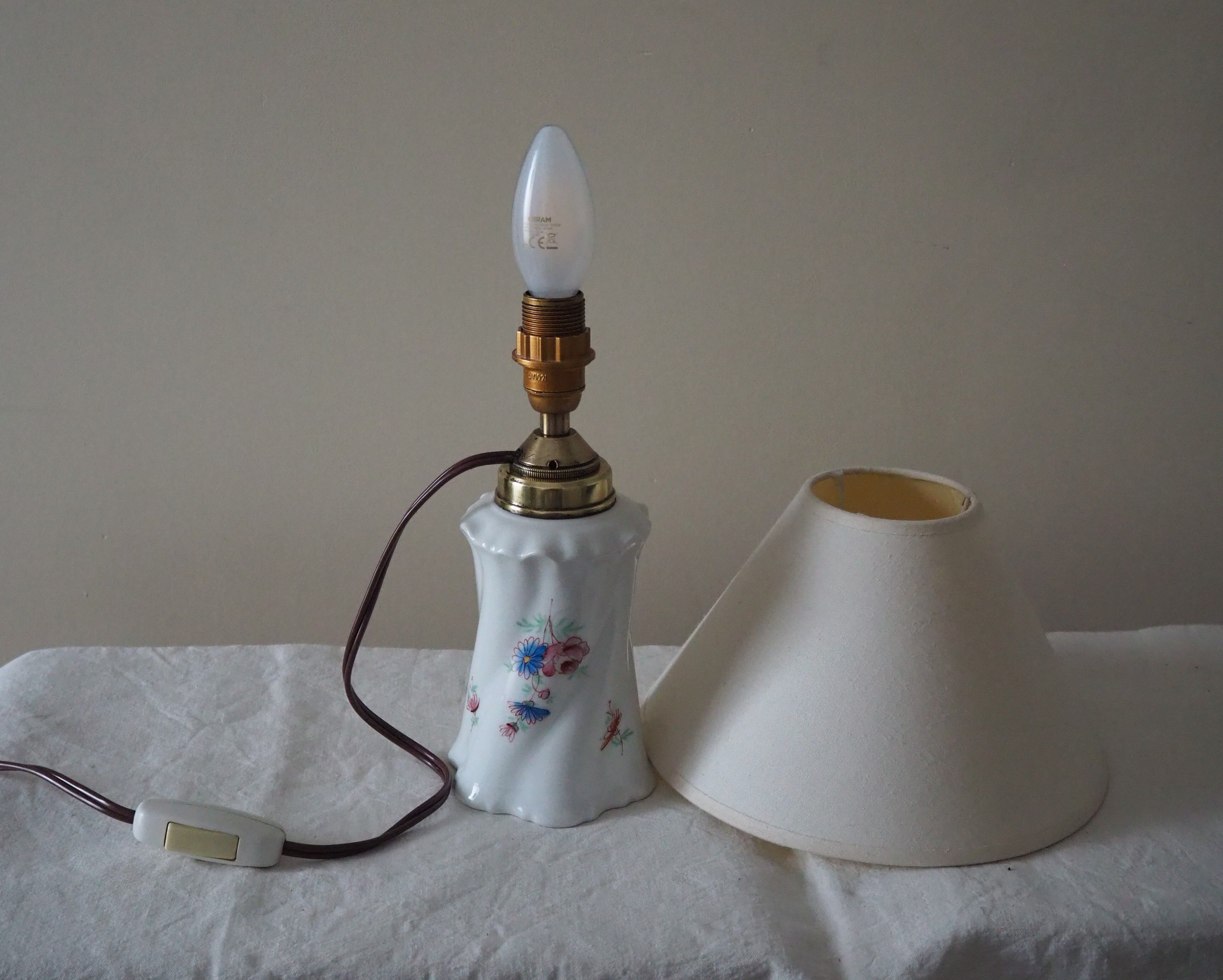 Table lamp in earthenware