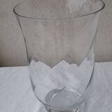 Glass vase