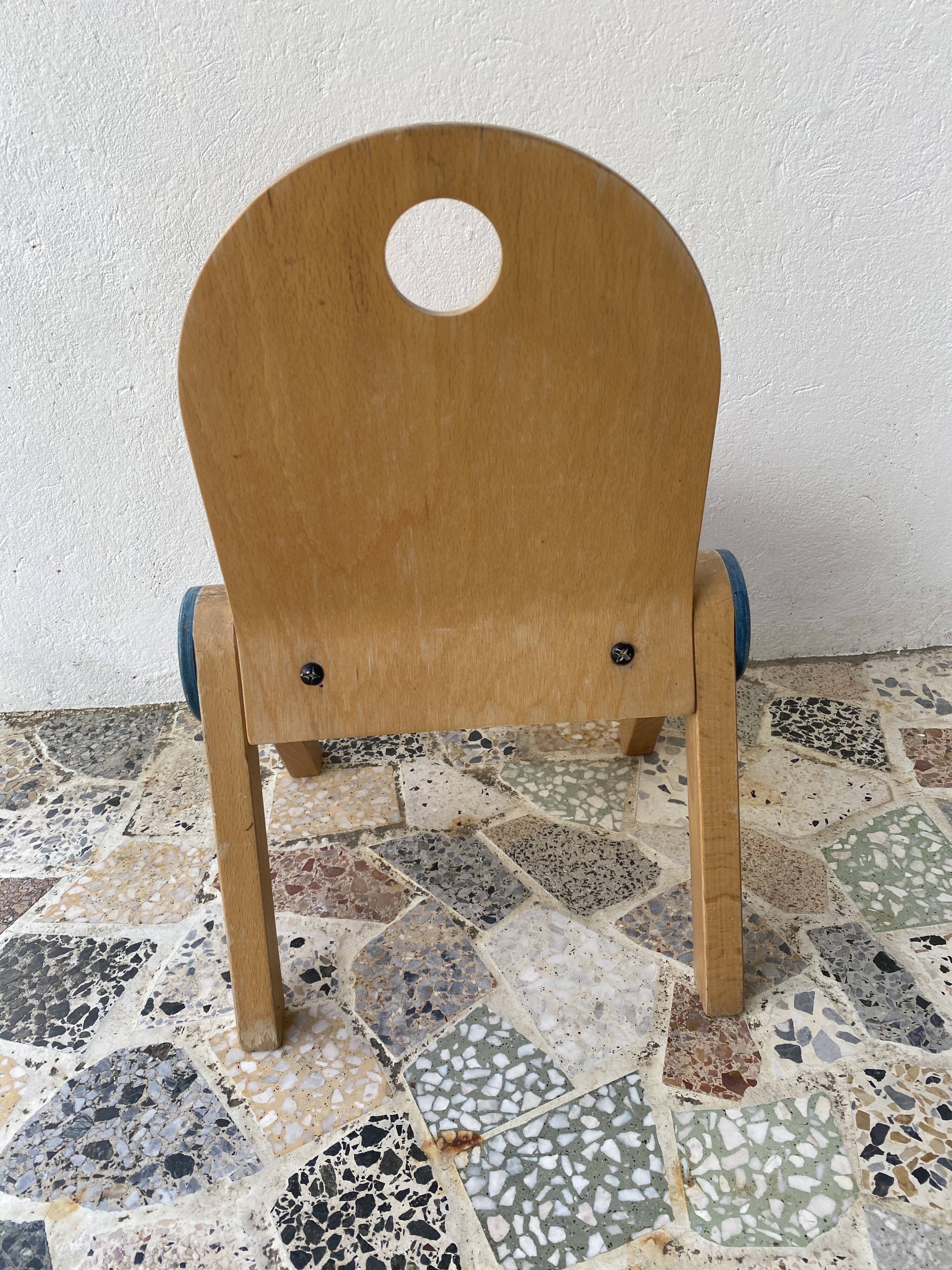 Child chair