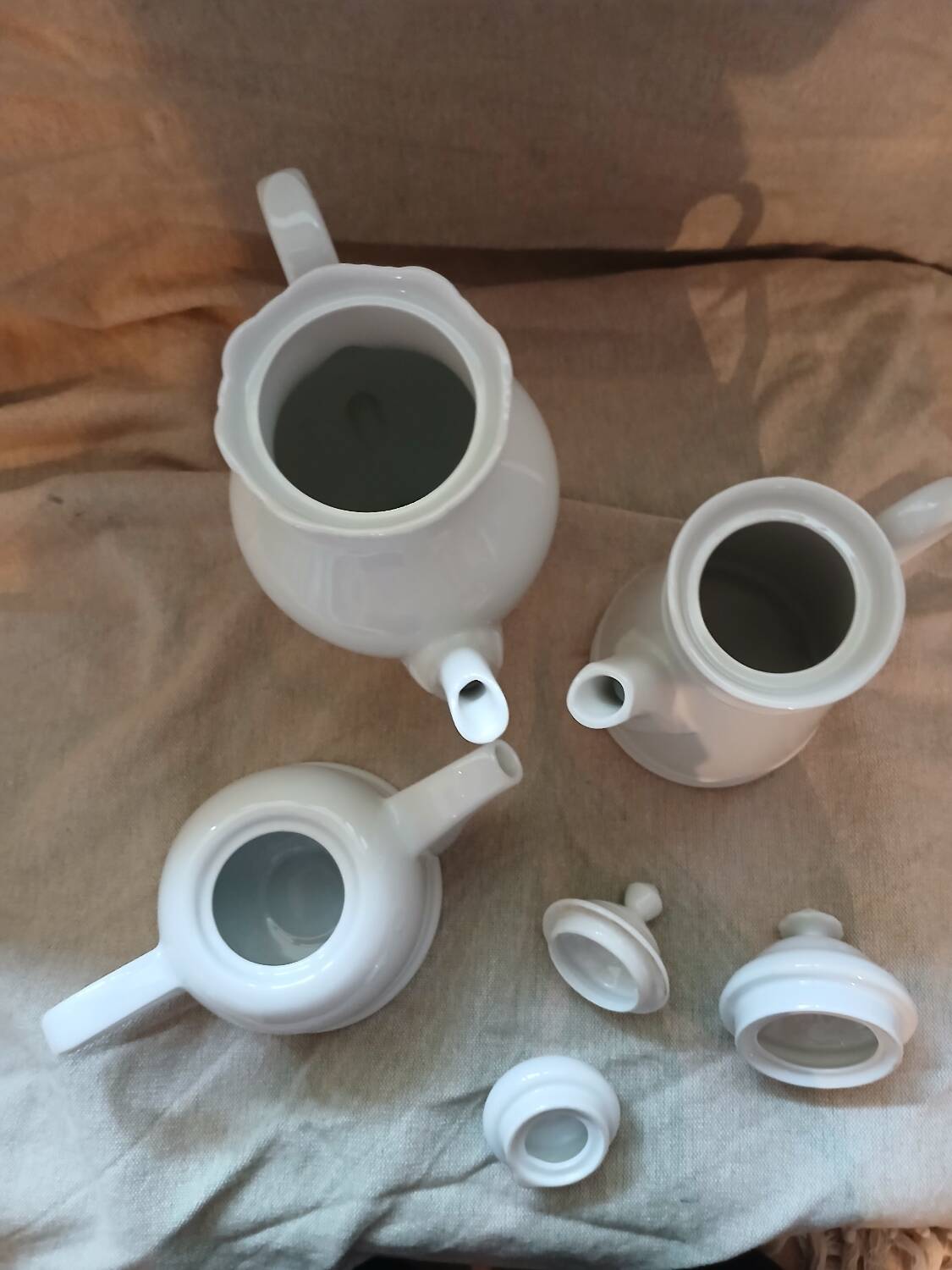 Set of 3 antique teapots/coffee pots