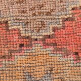 Tapis de couloir oriental vintage rose