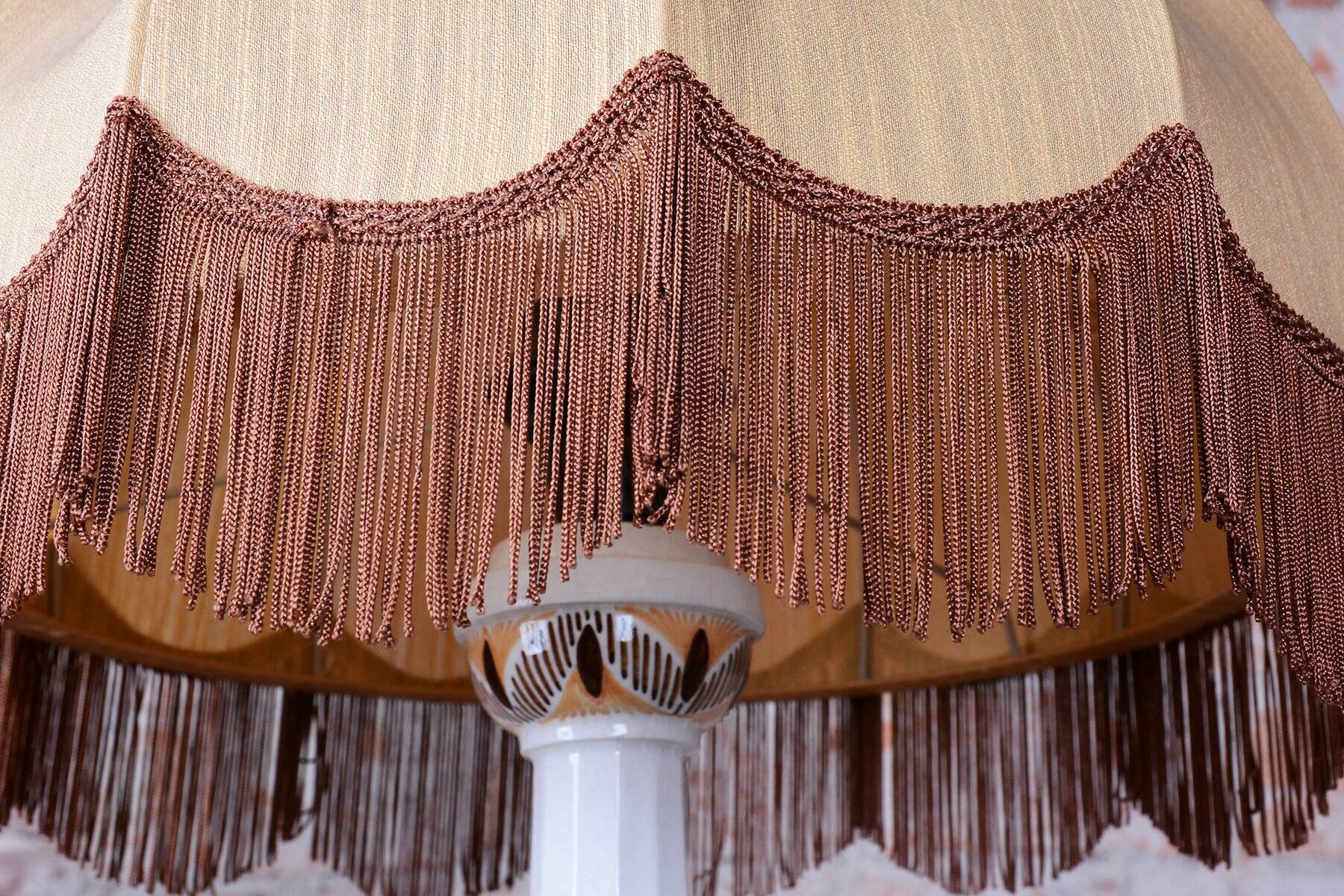 Art Deco Table Lamp in Ceramic and Textile Lampshade, Austria-Vienna, 1910s