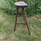 tripod stool