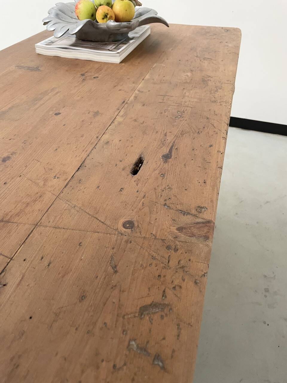 Yellow patina commercial counter from the 50s