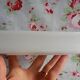 Ravier ancien Arcopal motif rose verre blanc