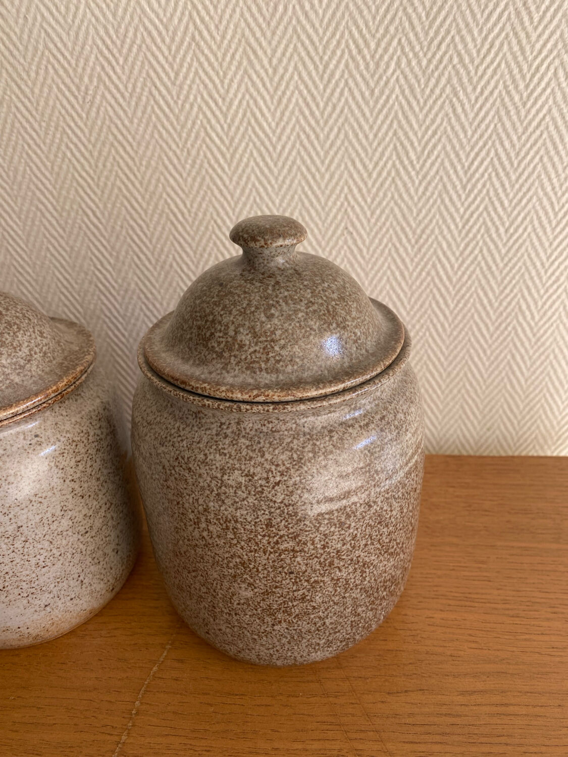 Stoneware kitchen pot signed CR