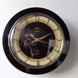 Formica wall pendulum