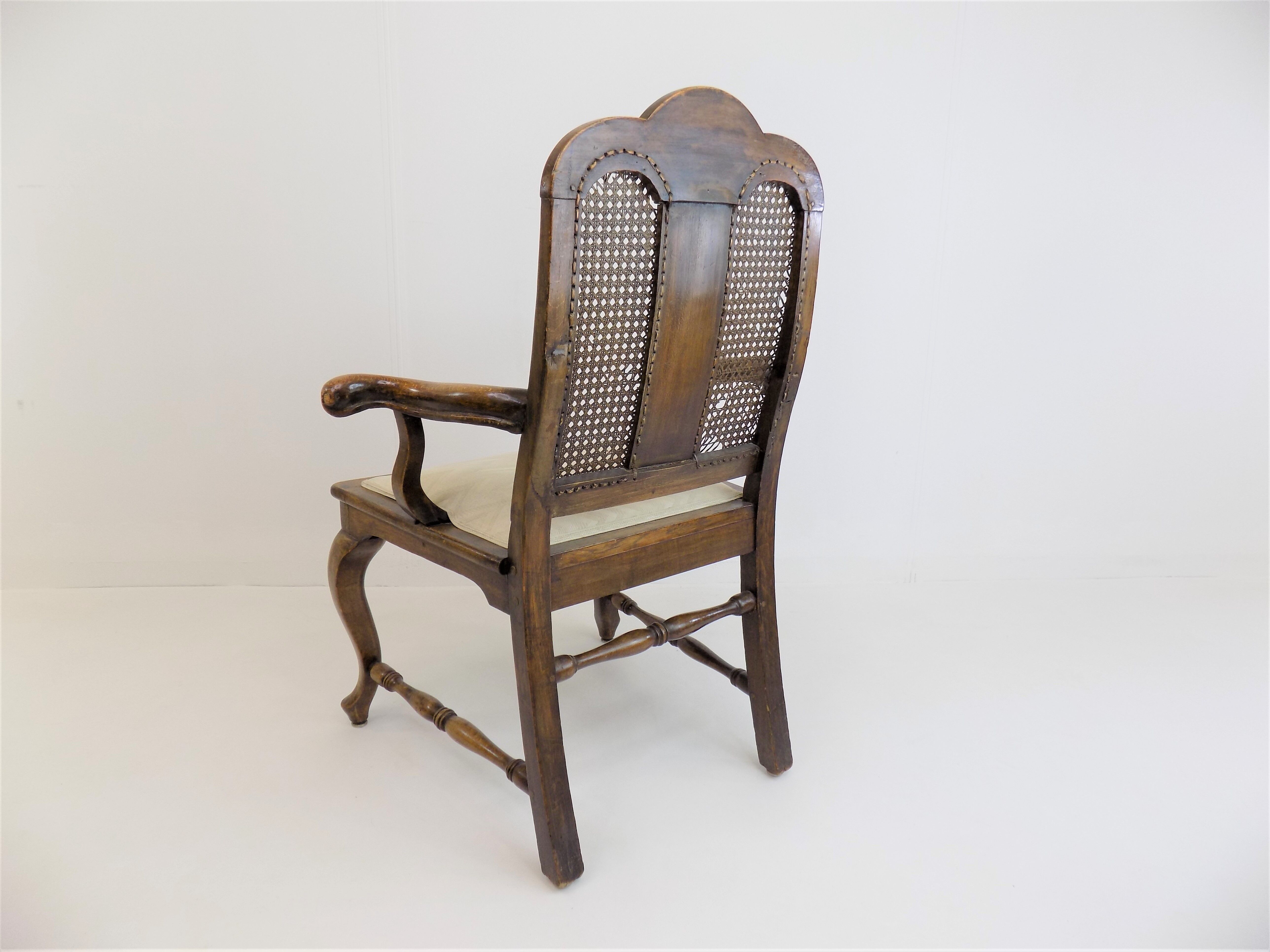 Chaise en bois néobaroque avec vannerie viennoise