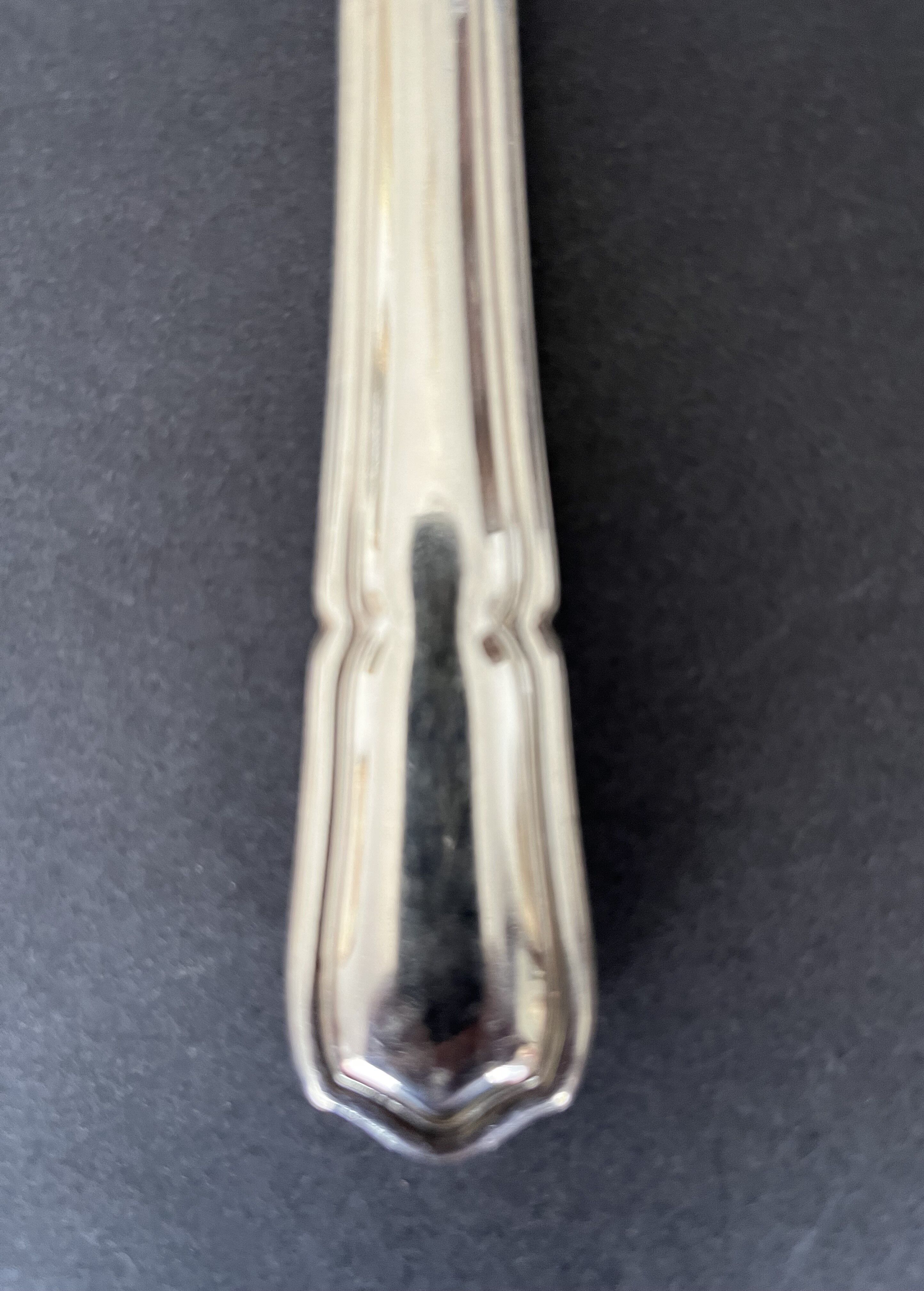 Ménagère en métal argenté de 61 pièces