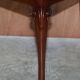 Paire de chaises anglaises anciennes en bois dur avec pieds sculptés en patte de lion