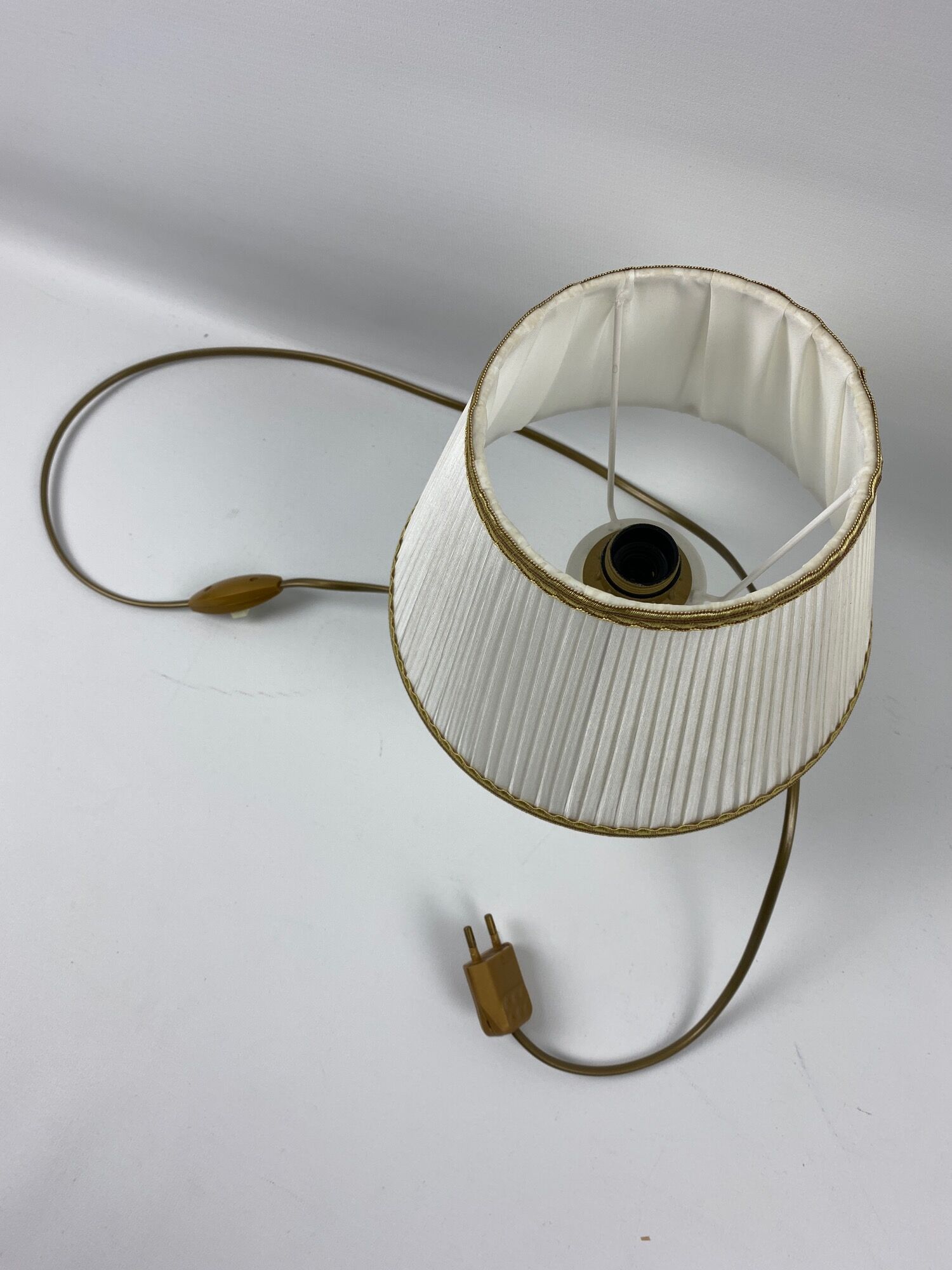 Brass lamp and 26cm fabric lampshade