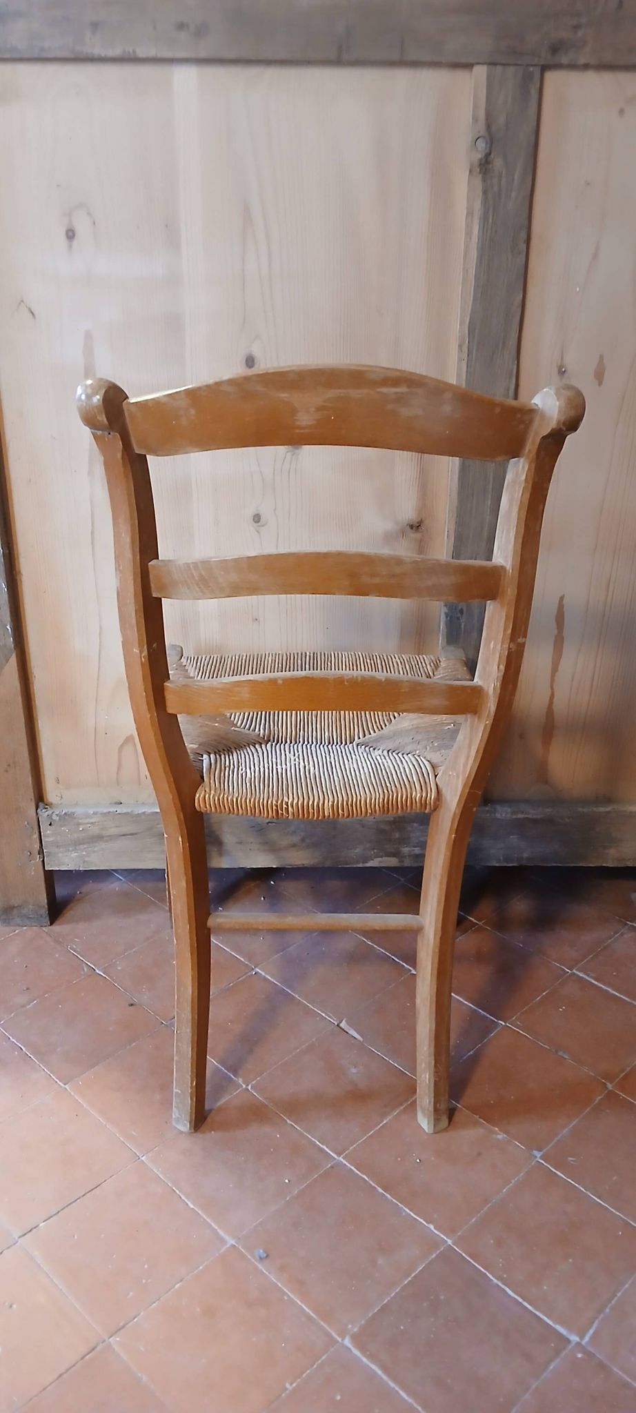 Chaise artisanale
