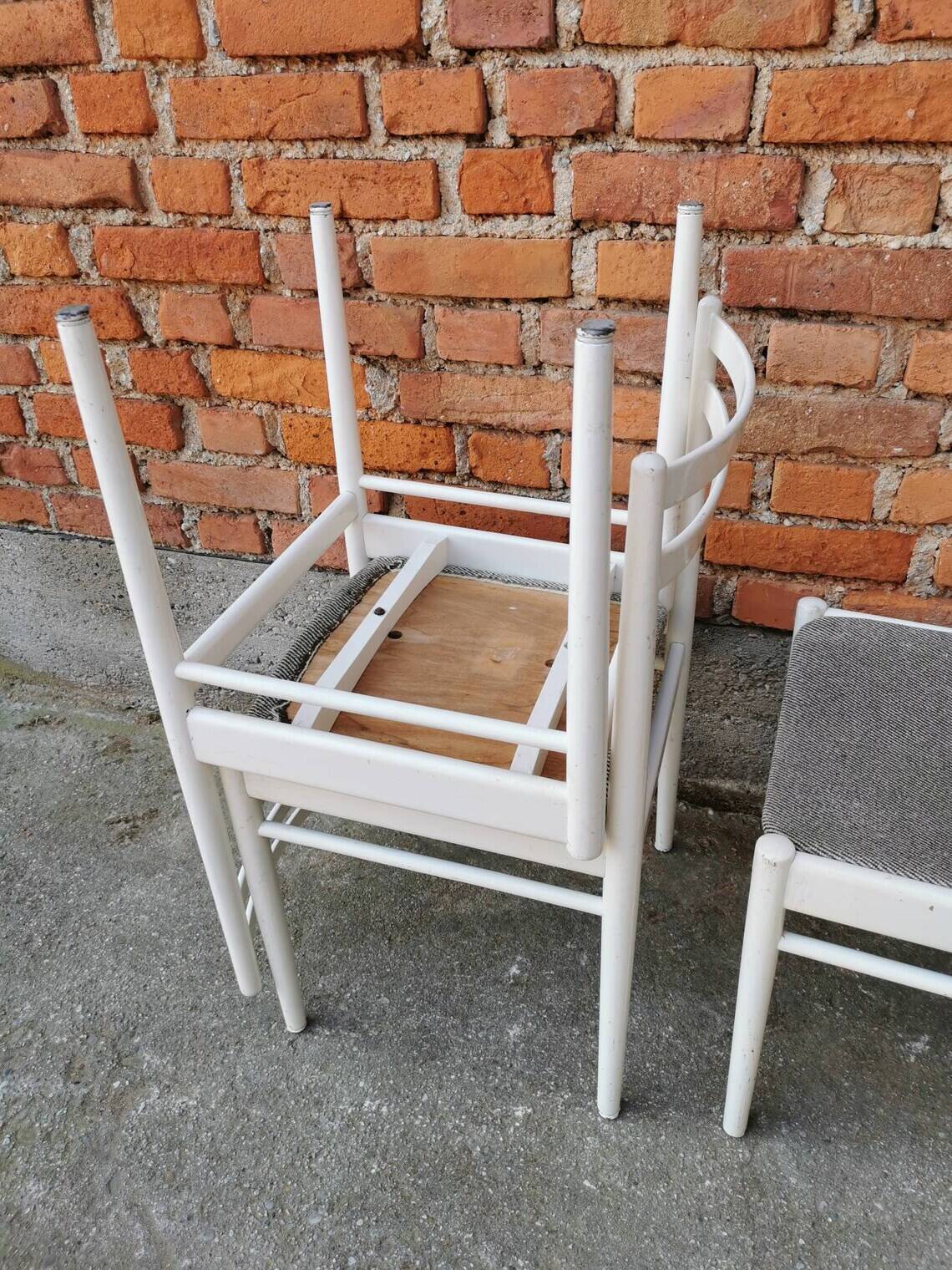 Ensemble de 3 chaises vintage stol kamnik en bois blanc : design scandinave des années 1970