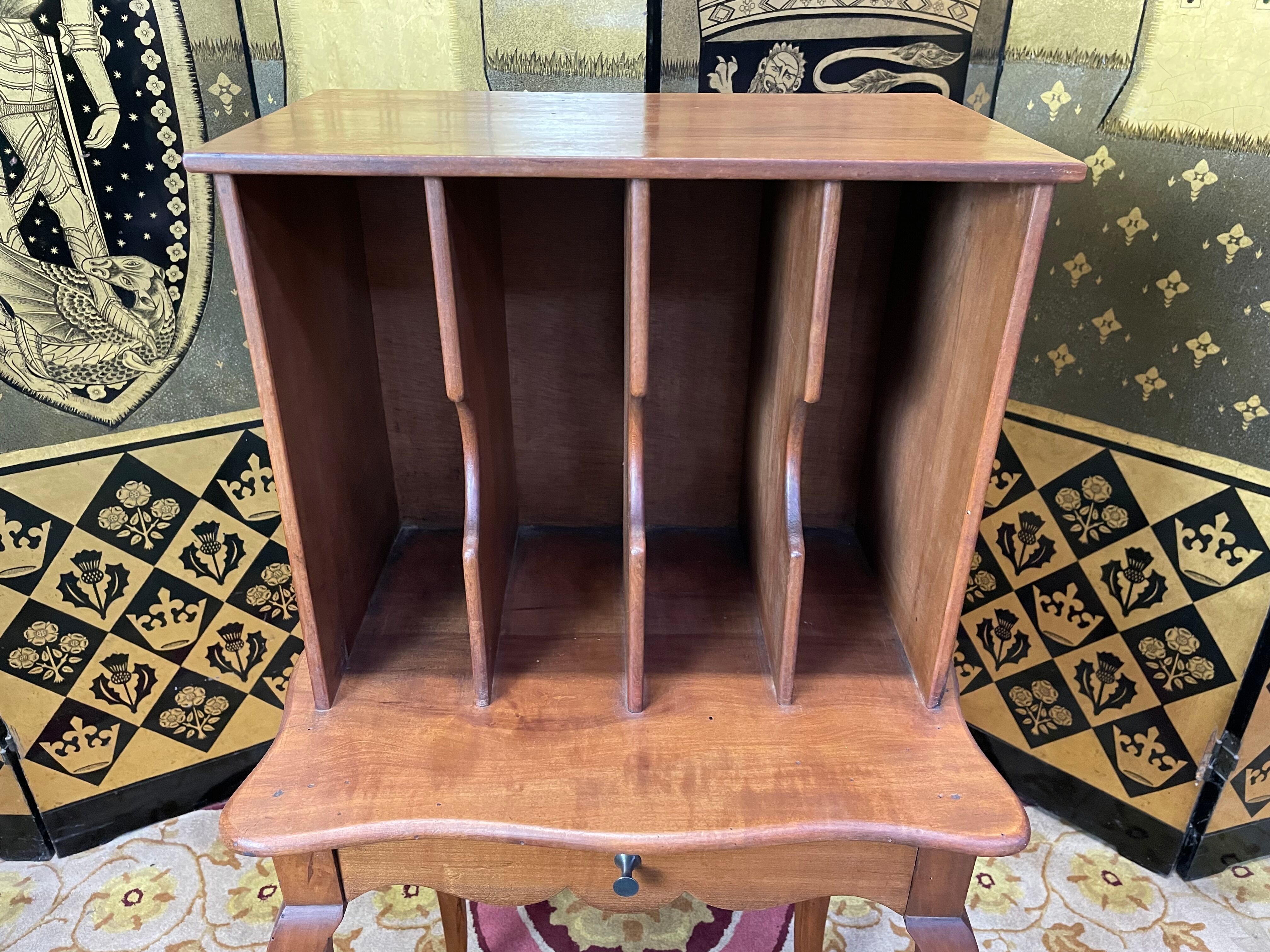 Furniture with lockers sheet music Louis XV