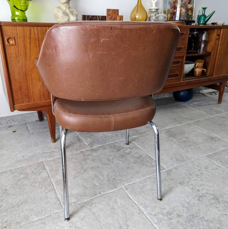 Fauteuil vintage en similicuir marron
