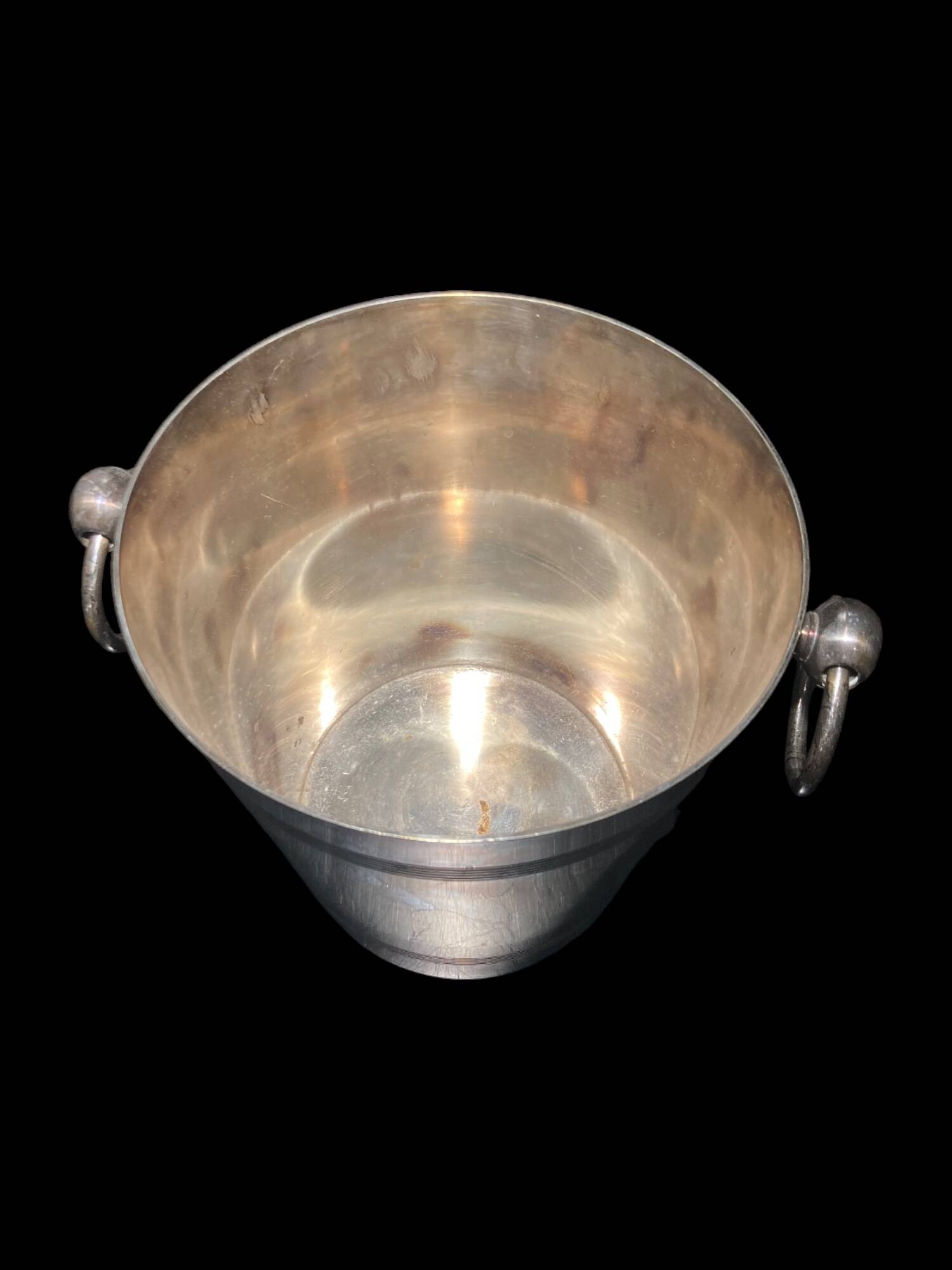 Silver metal champagne bucket