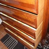 Dresser XlX, style Louis XV