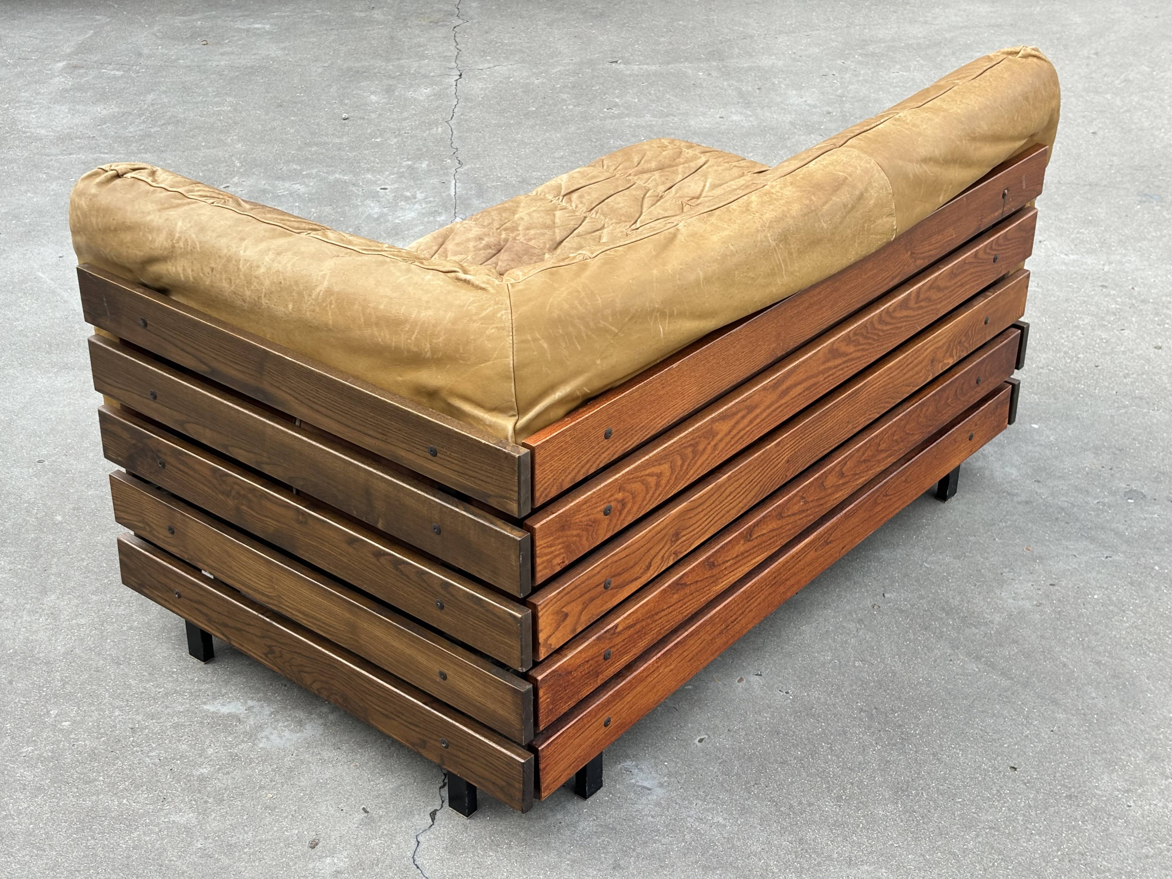 Canapé de salon Mid-Century en cuir cognac petit modèle