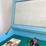 Showcase to be placed jeweler