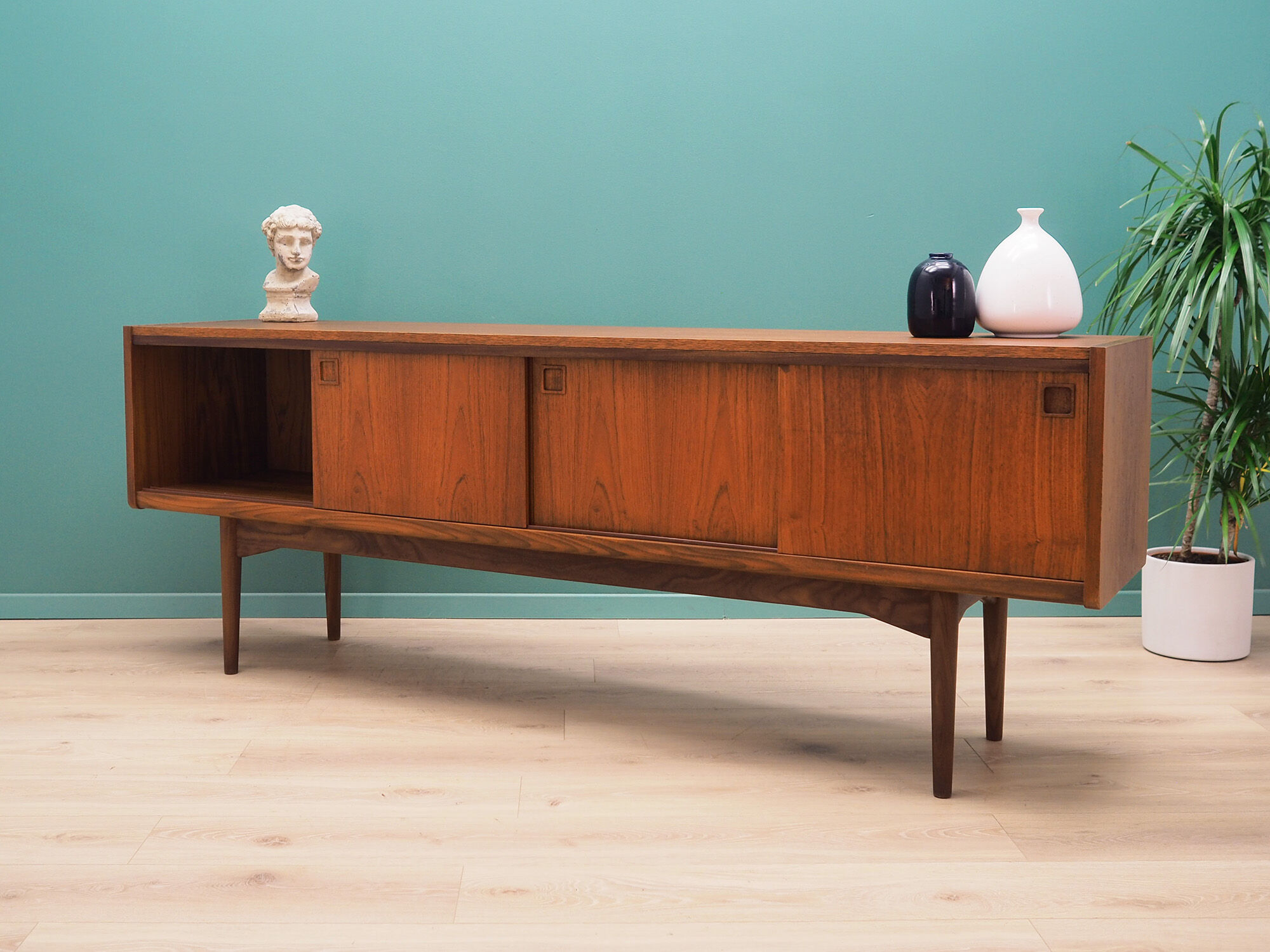 Sideboard teak, Danish design, 70