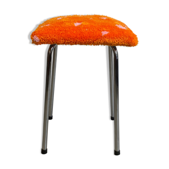 Hand-tufted stool