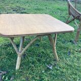 Rattan table