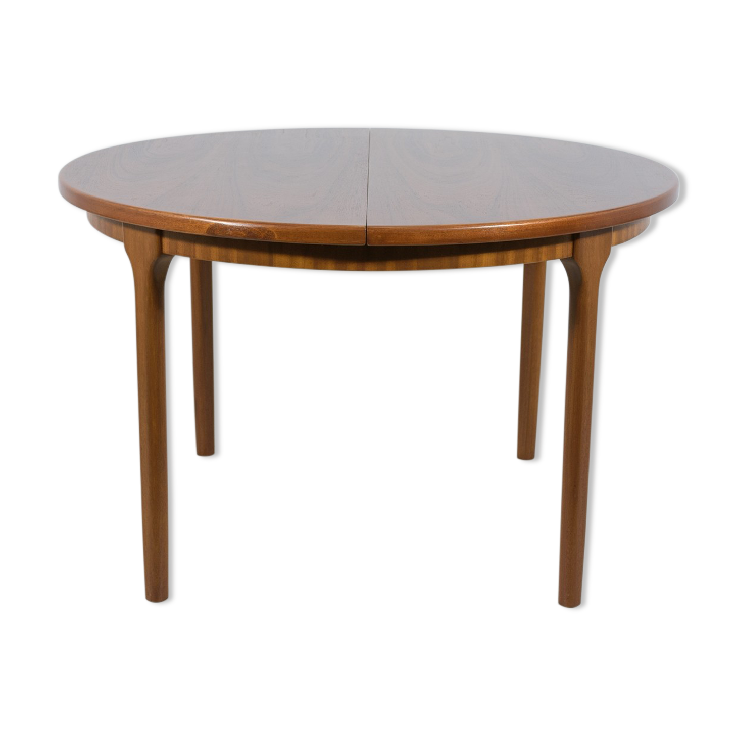 Round extendable dining table from McIntosh, 1960s