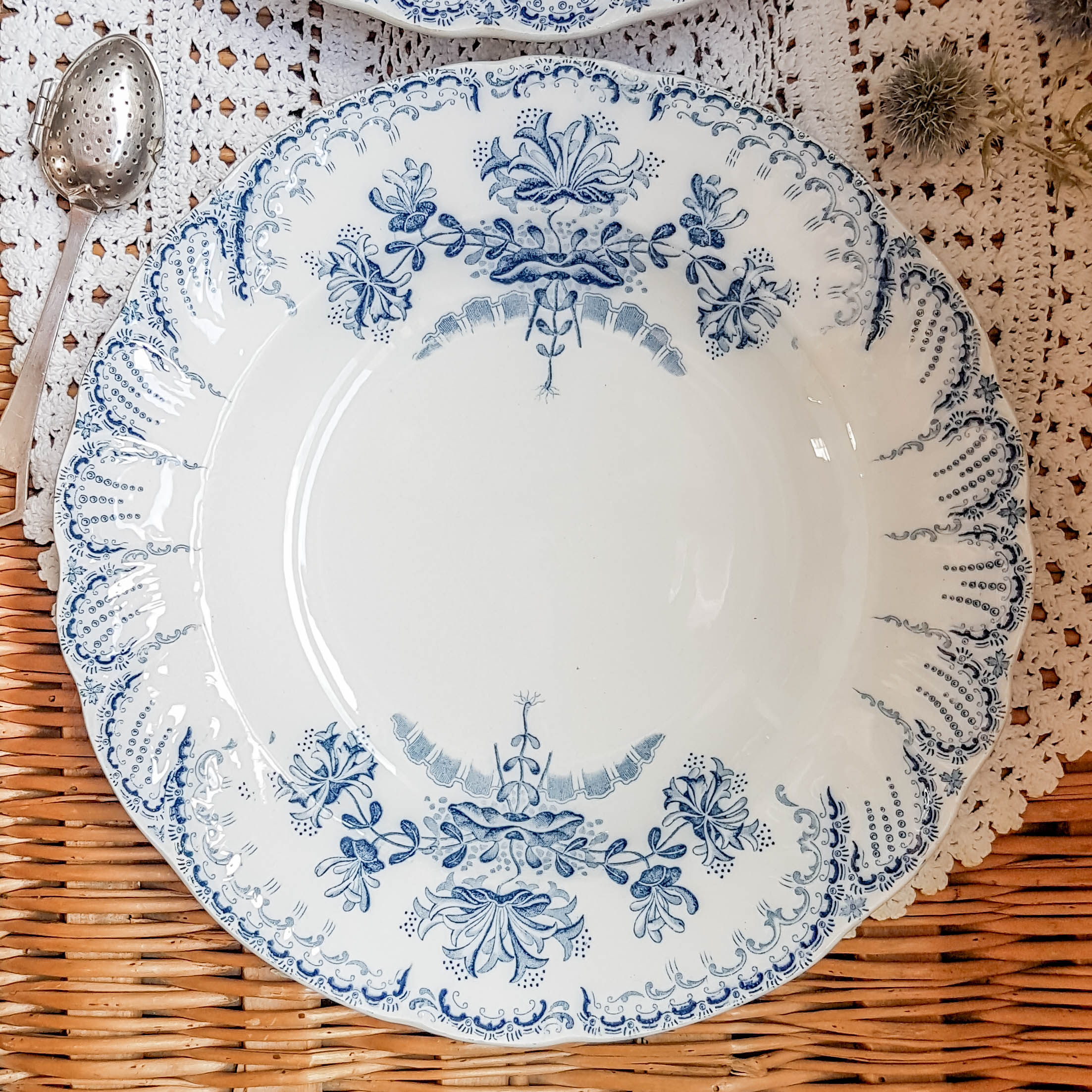 Set of 2 blue flower soup plates "Régence" st Amand and Hamage