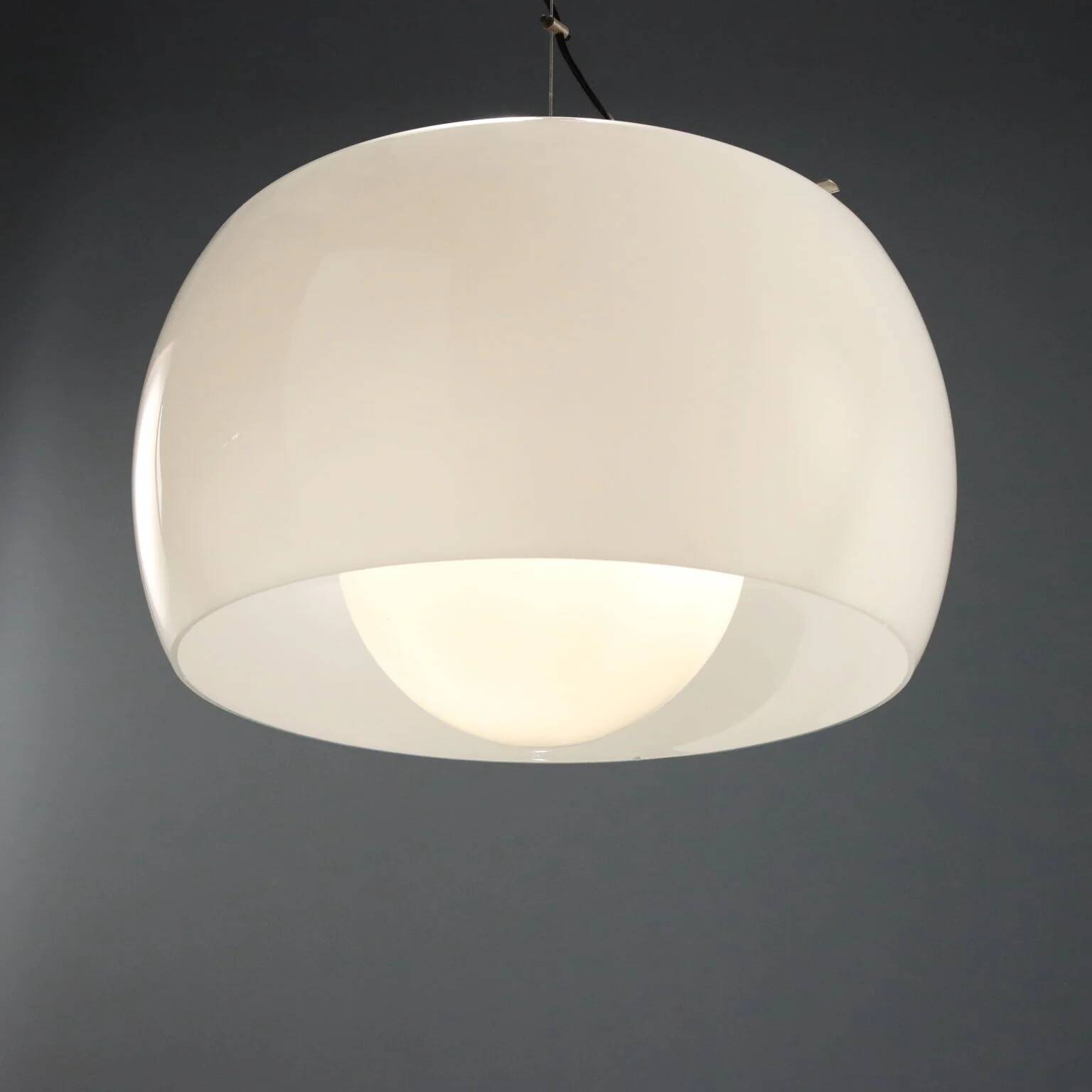 Suspension Artemide Clinio vintage en métal et verre design 1960s