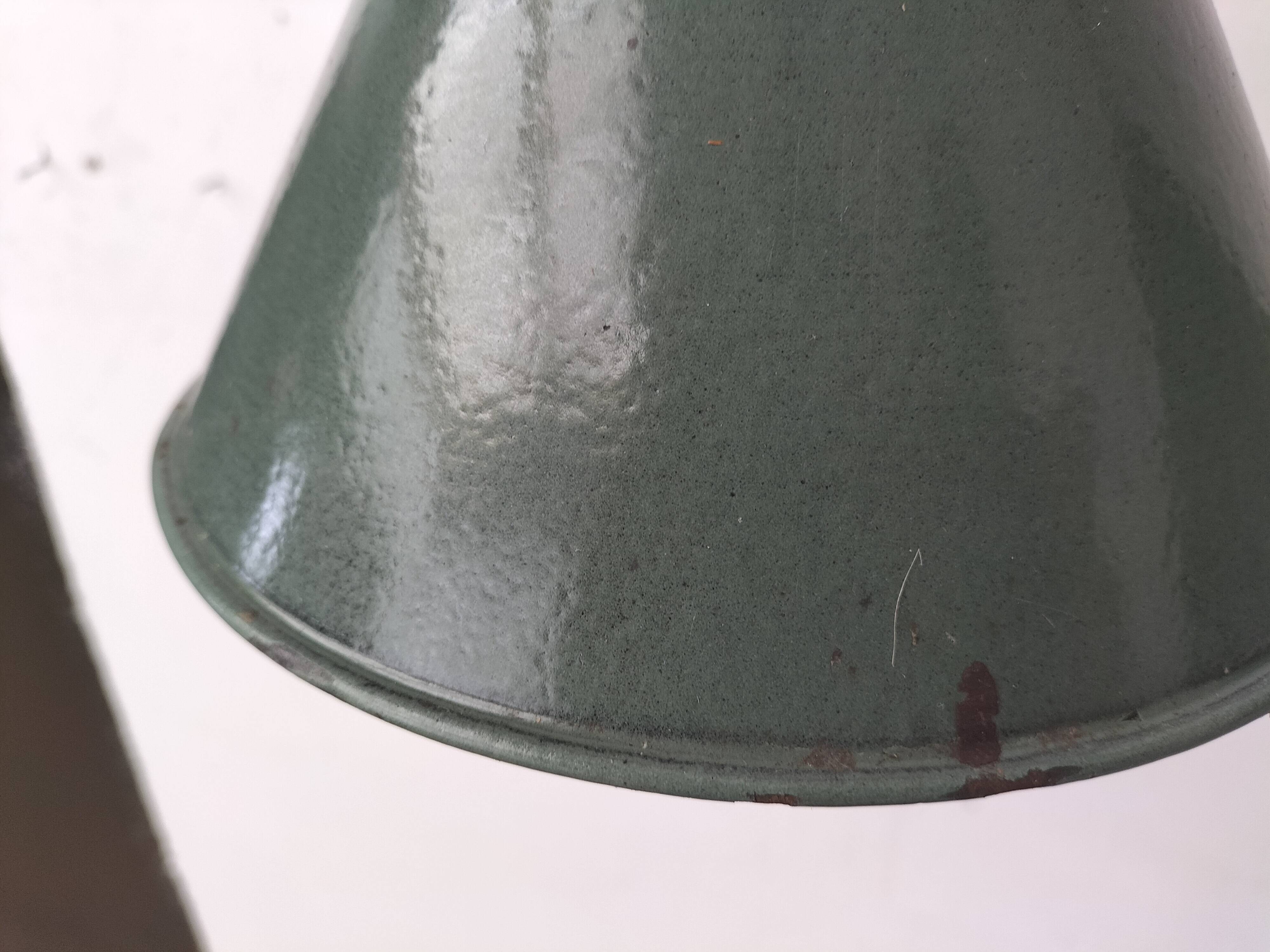 Enamelled sheet metal cone pendants