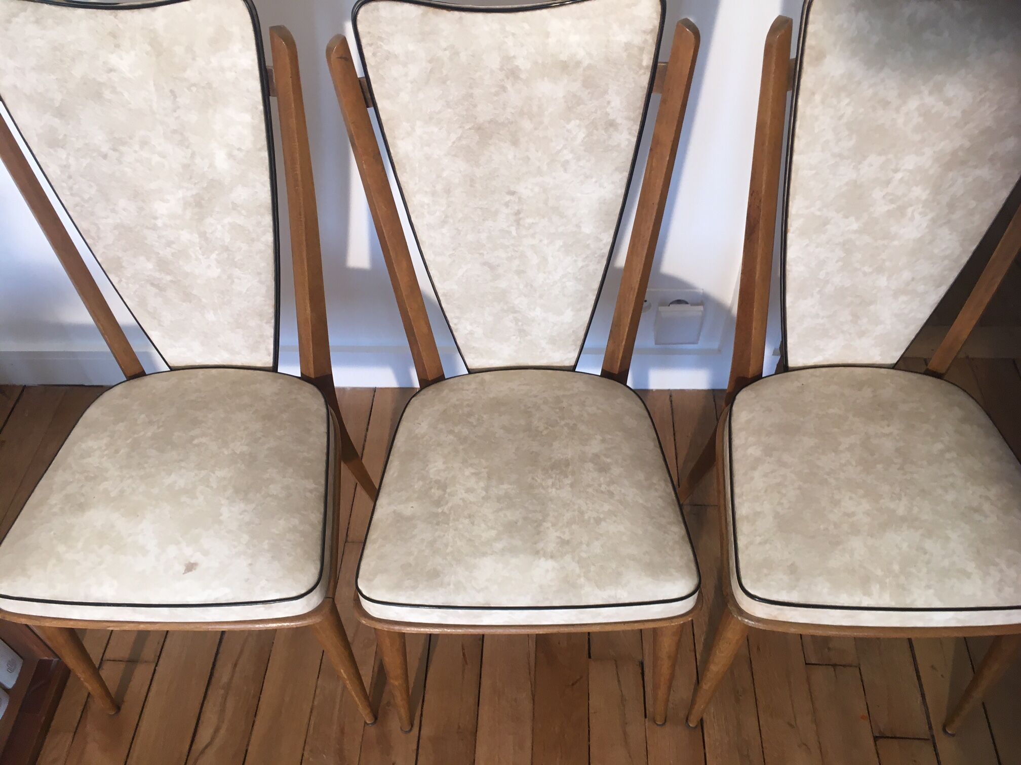 Série de 3 chaises époque années 50
