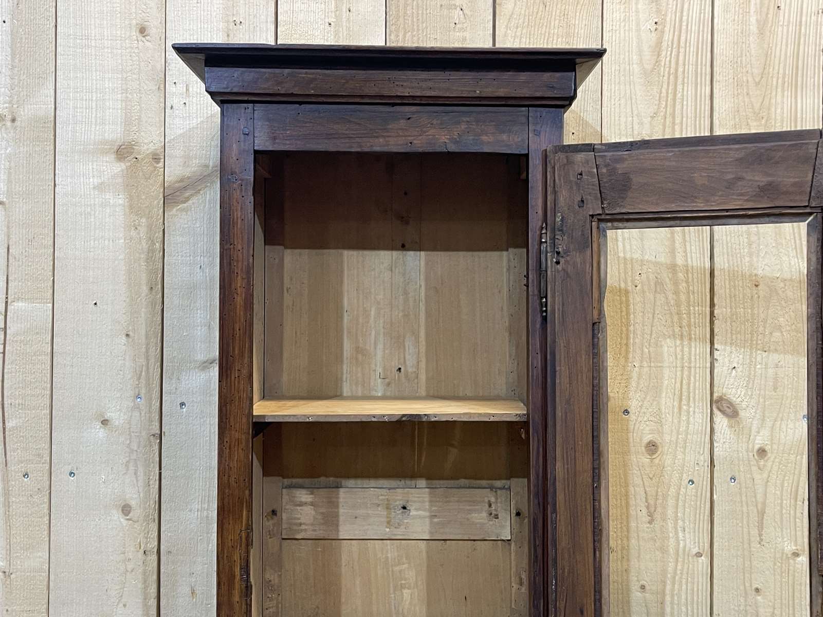 Poplar showcase early twentieth century