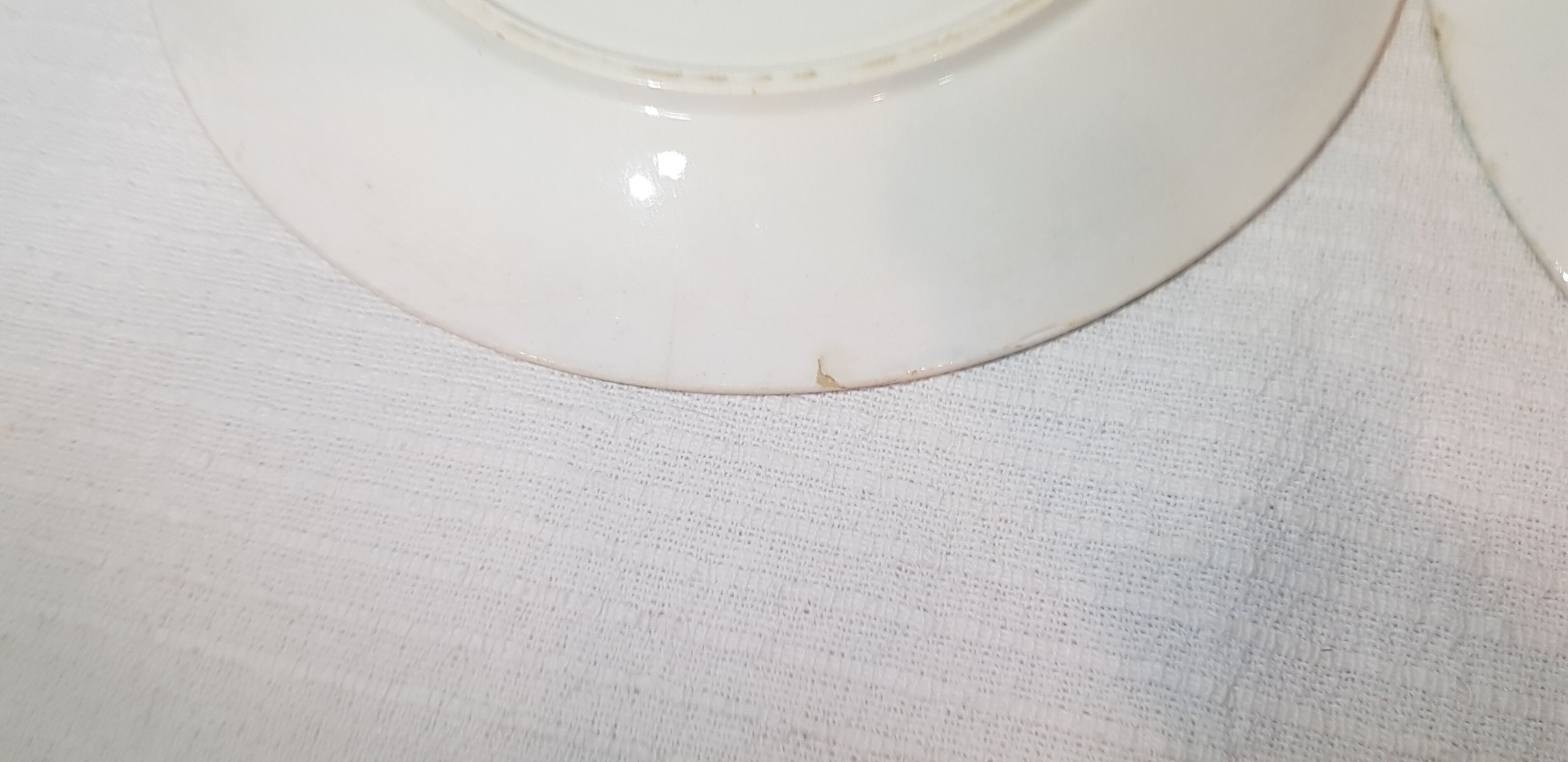 3 flat plates in sarreguemines model Mignon, iron earth.