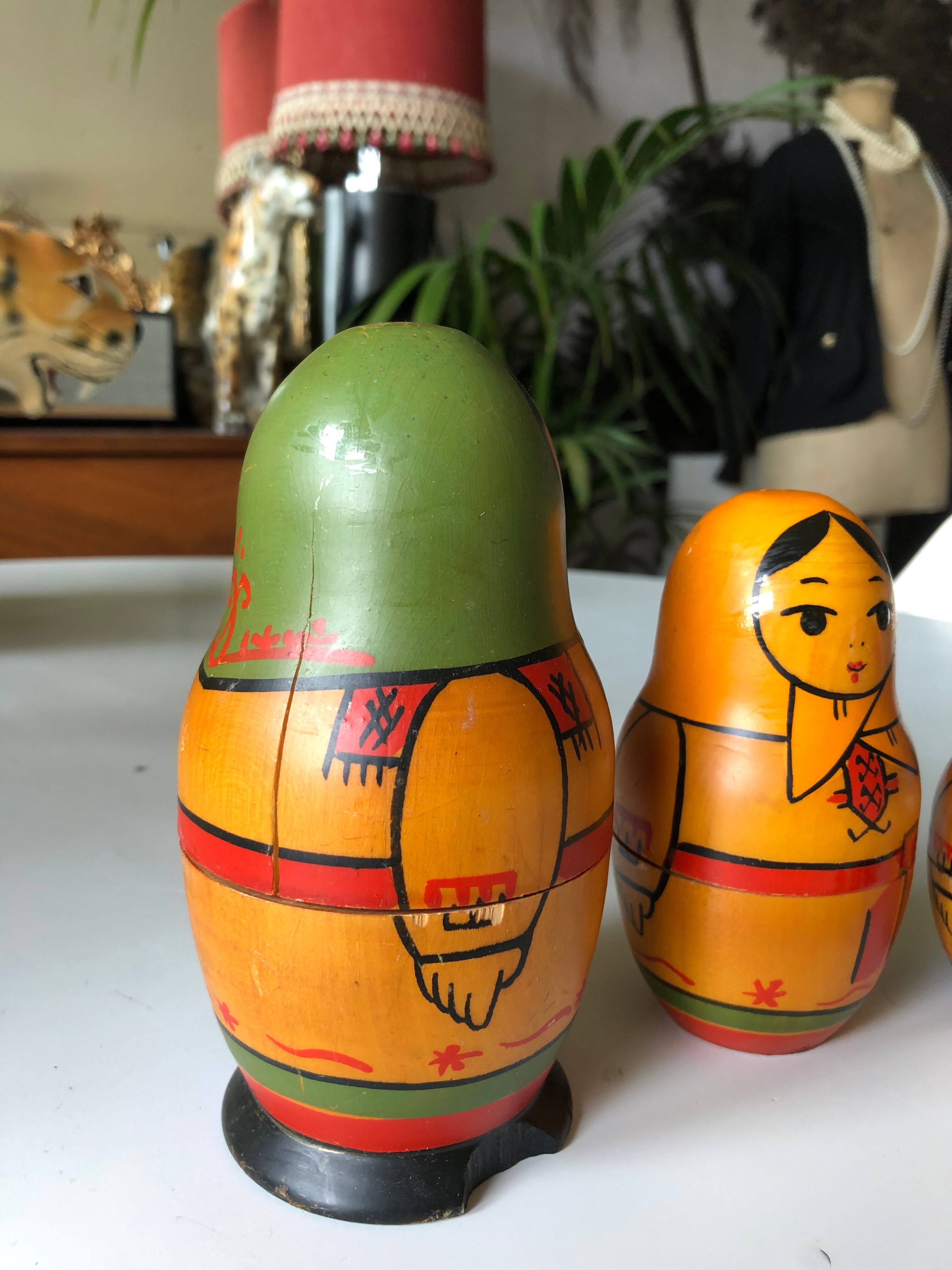 Set of 8 vintage matryoshkas