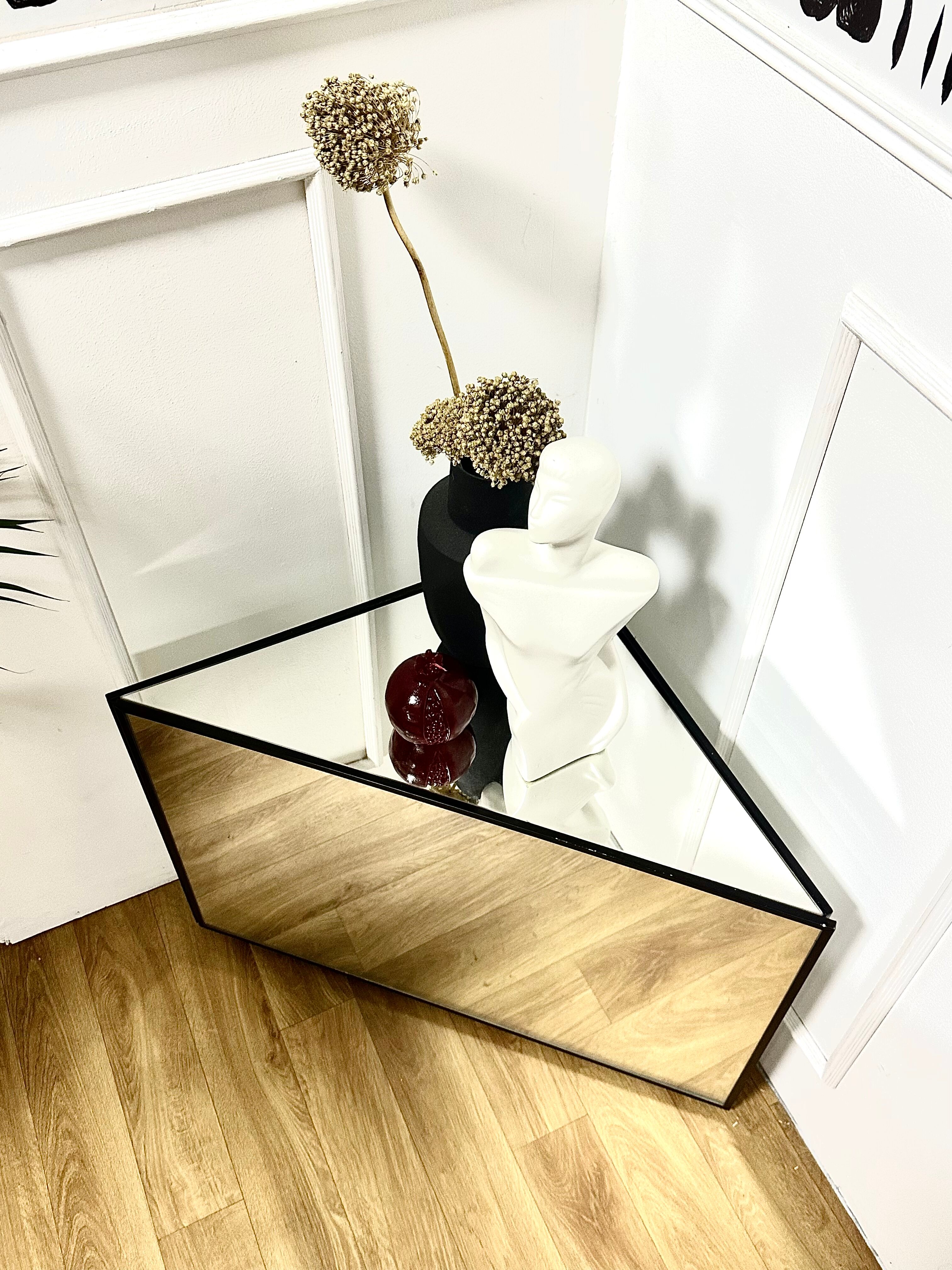 Corner furniture mirrors