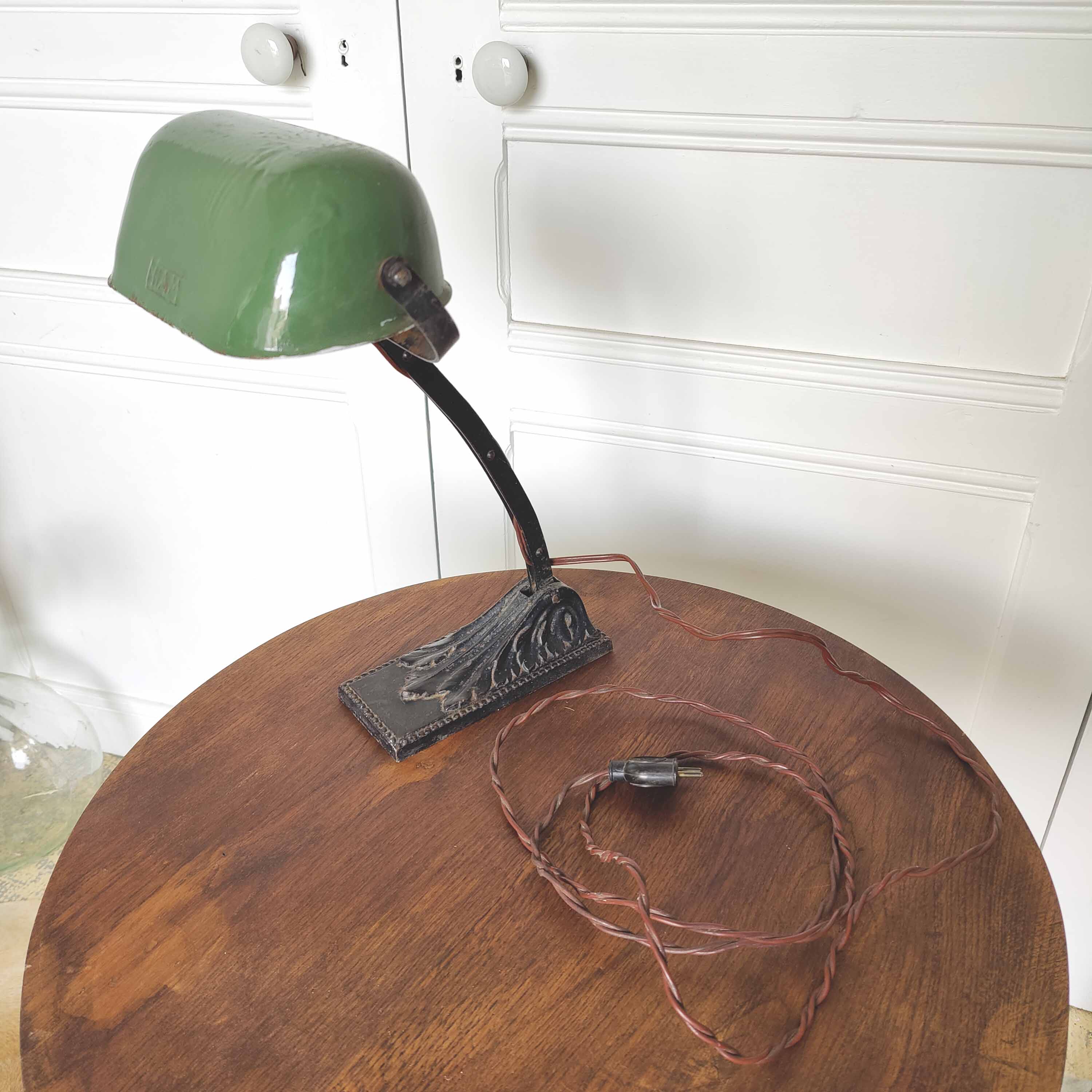 Notary or banker lamp Niam design Georges Main