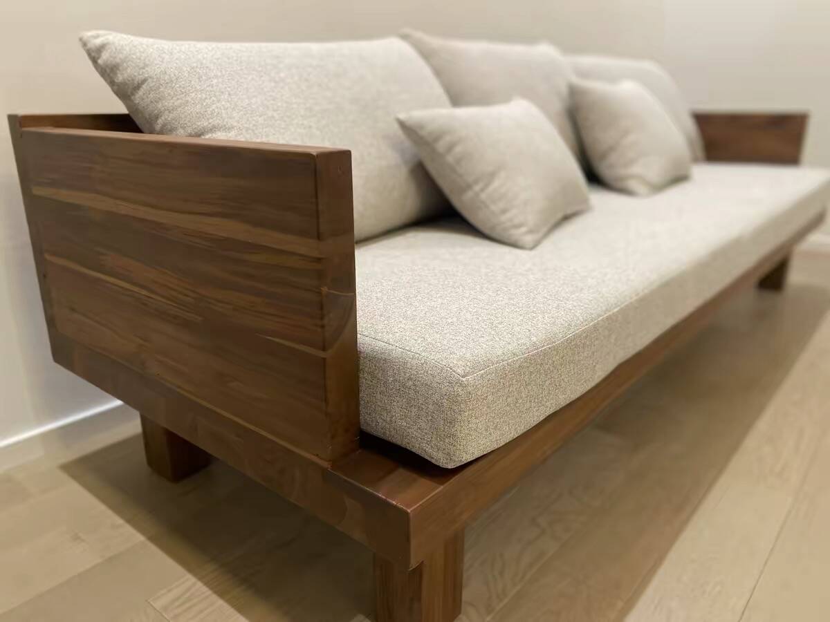 Canapé places minimaliste en bois massif et tissu écru – Style Japan
