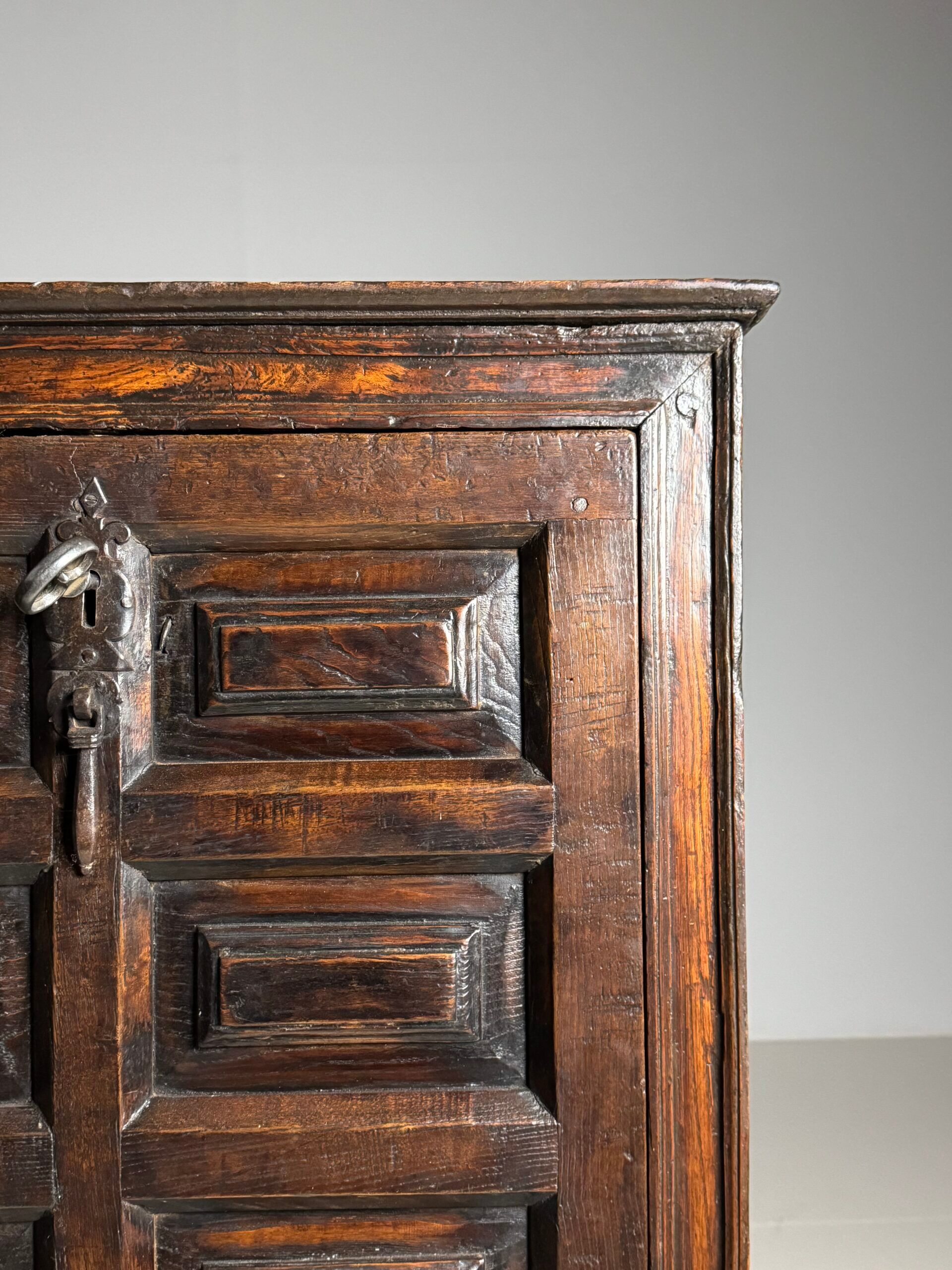 Spanish cabinet ca. 1700