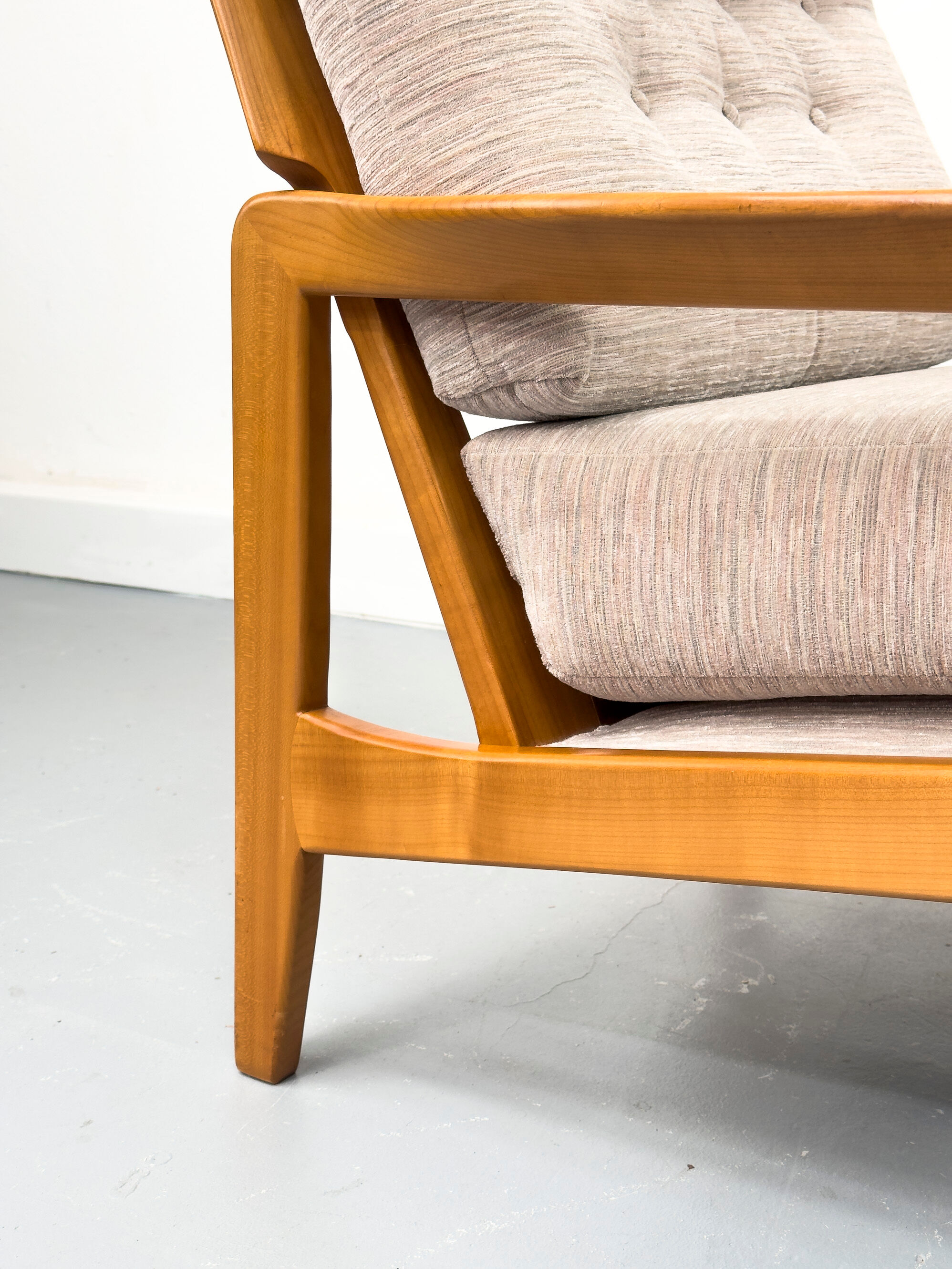 Paire de fauteuils, 1960s