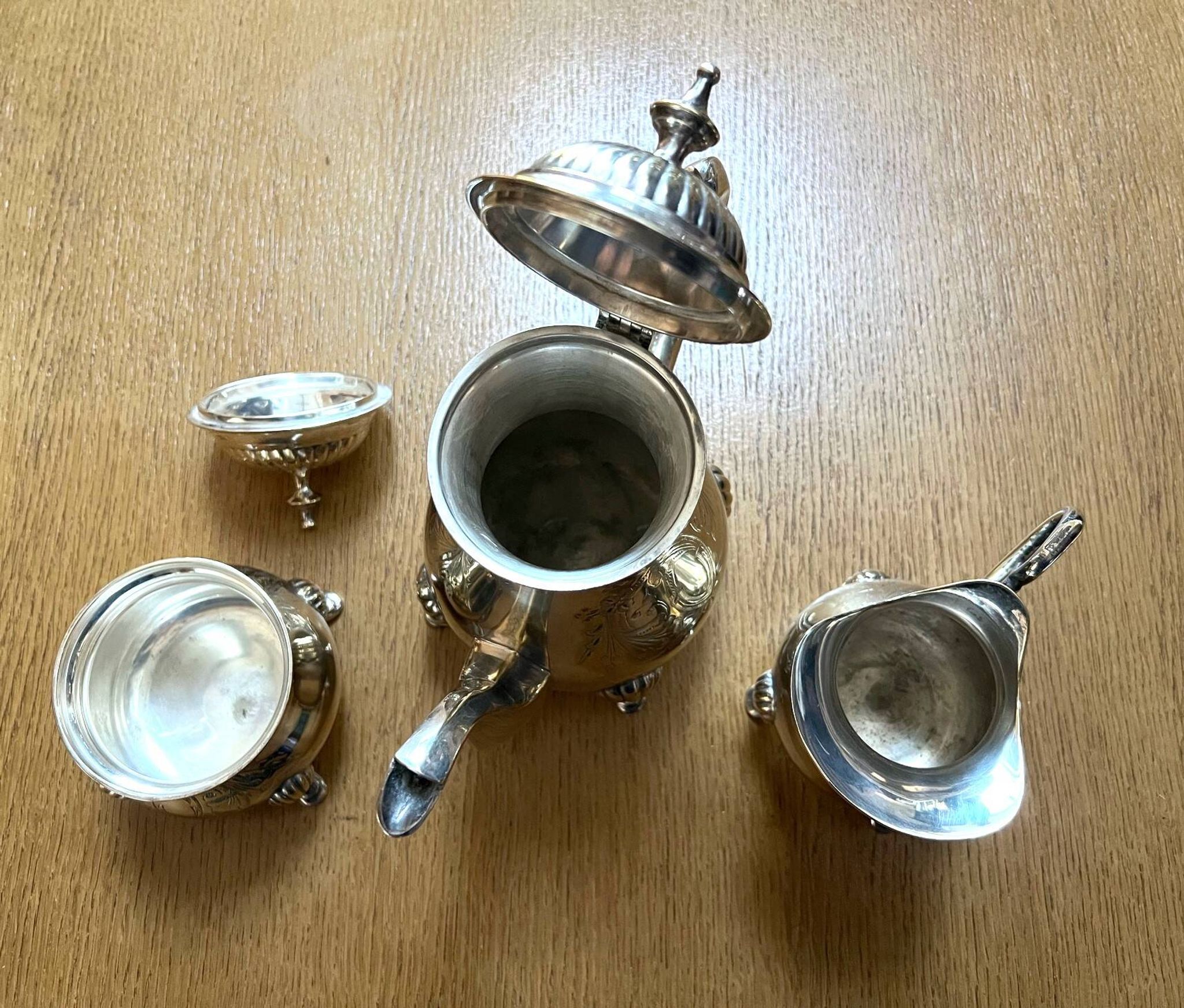 3-piece tea/coffee service in silver-plated metal by silversmith François Frionnet