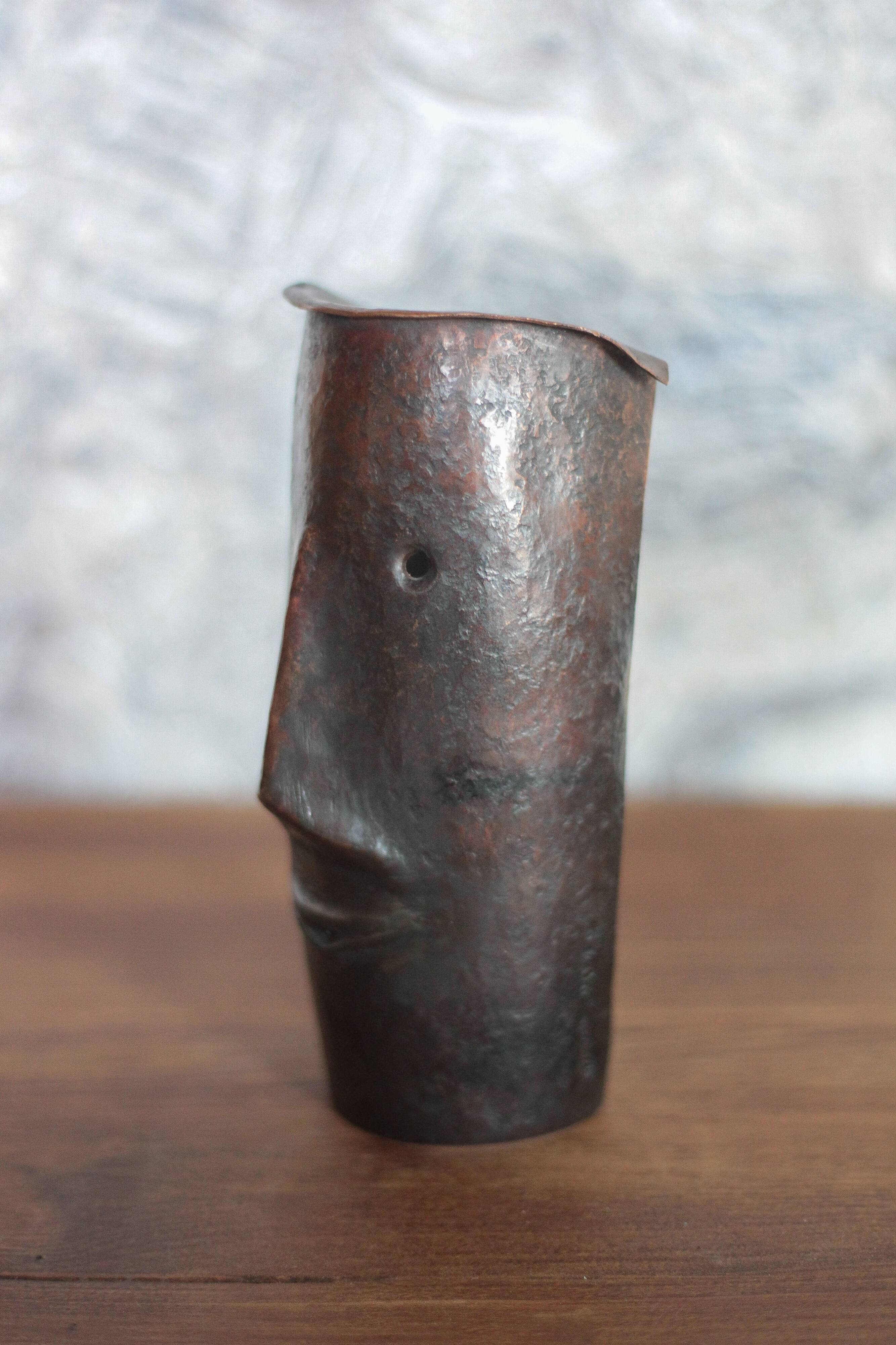 Copper sculpture signed Beaucousin Gérard, face-shaped sculpture, collection.