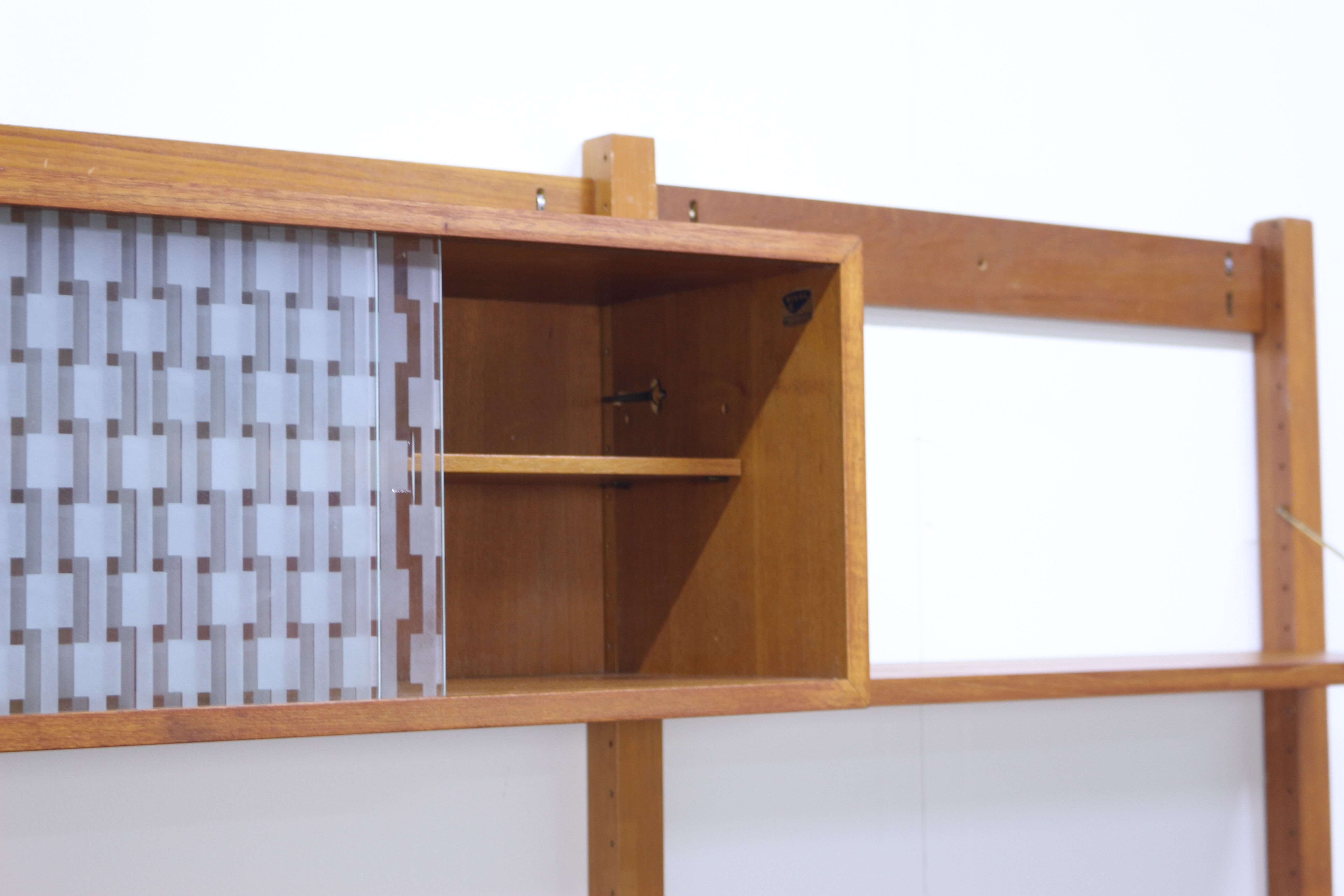 Standing shelf by Rival Brodrene Jatog, Norway 1960's