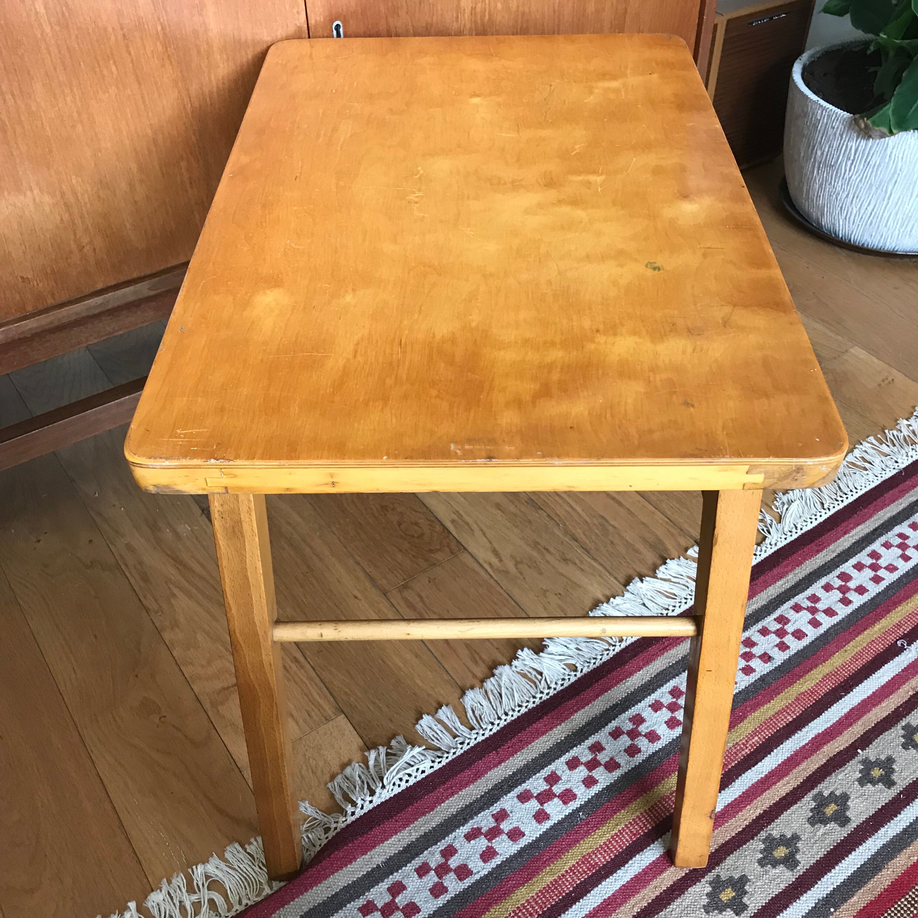 Baumann children's desk and chair set