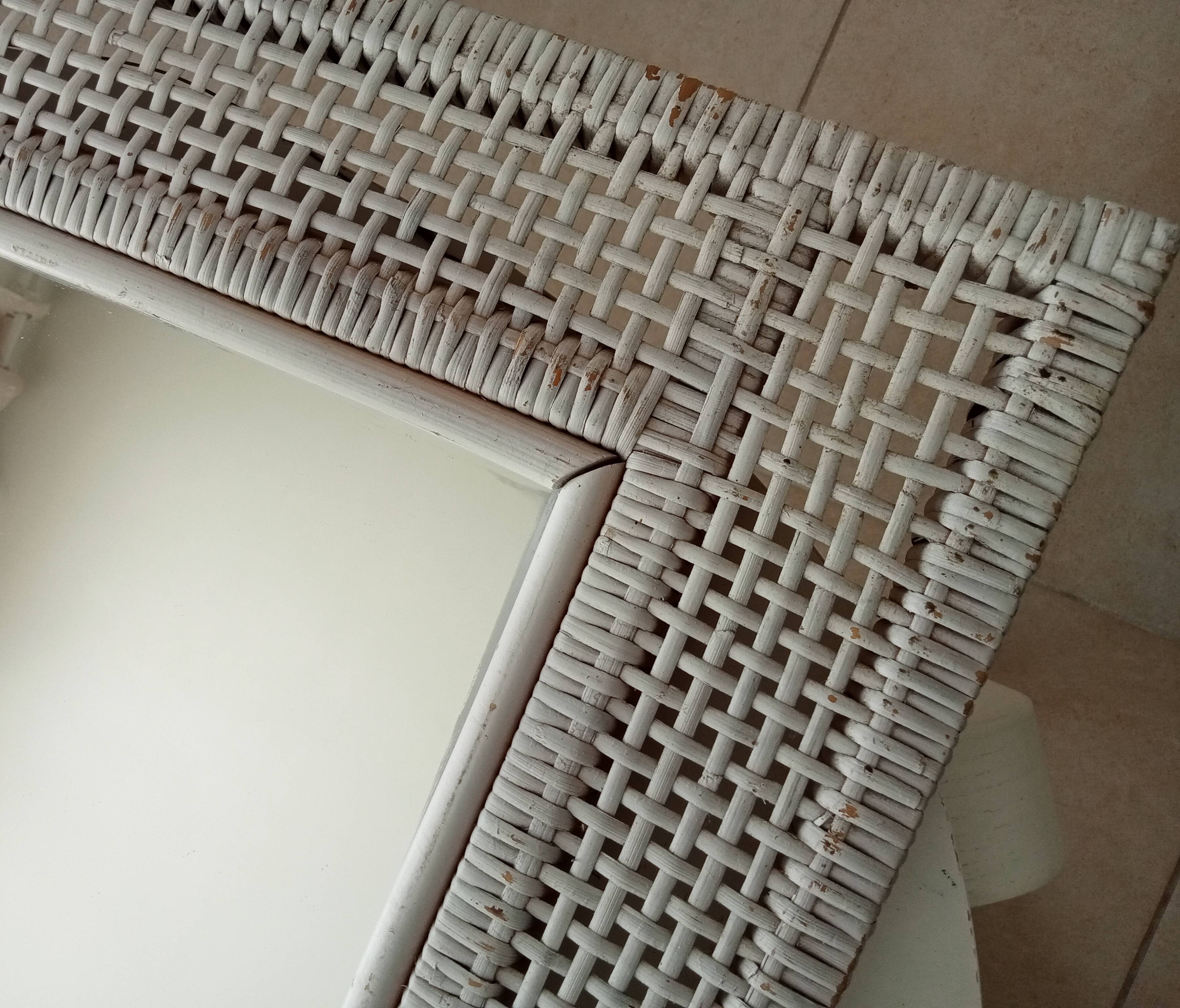 Vintage Boho rattan mirror from the 60s/70s 73*61 cm