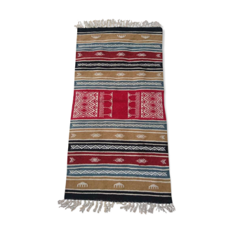 Tapis kilim multicolore fait à la main