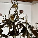 Chandelier with a floral porcelain decoration and pendants