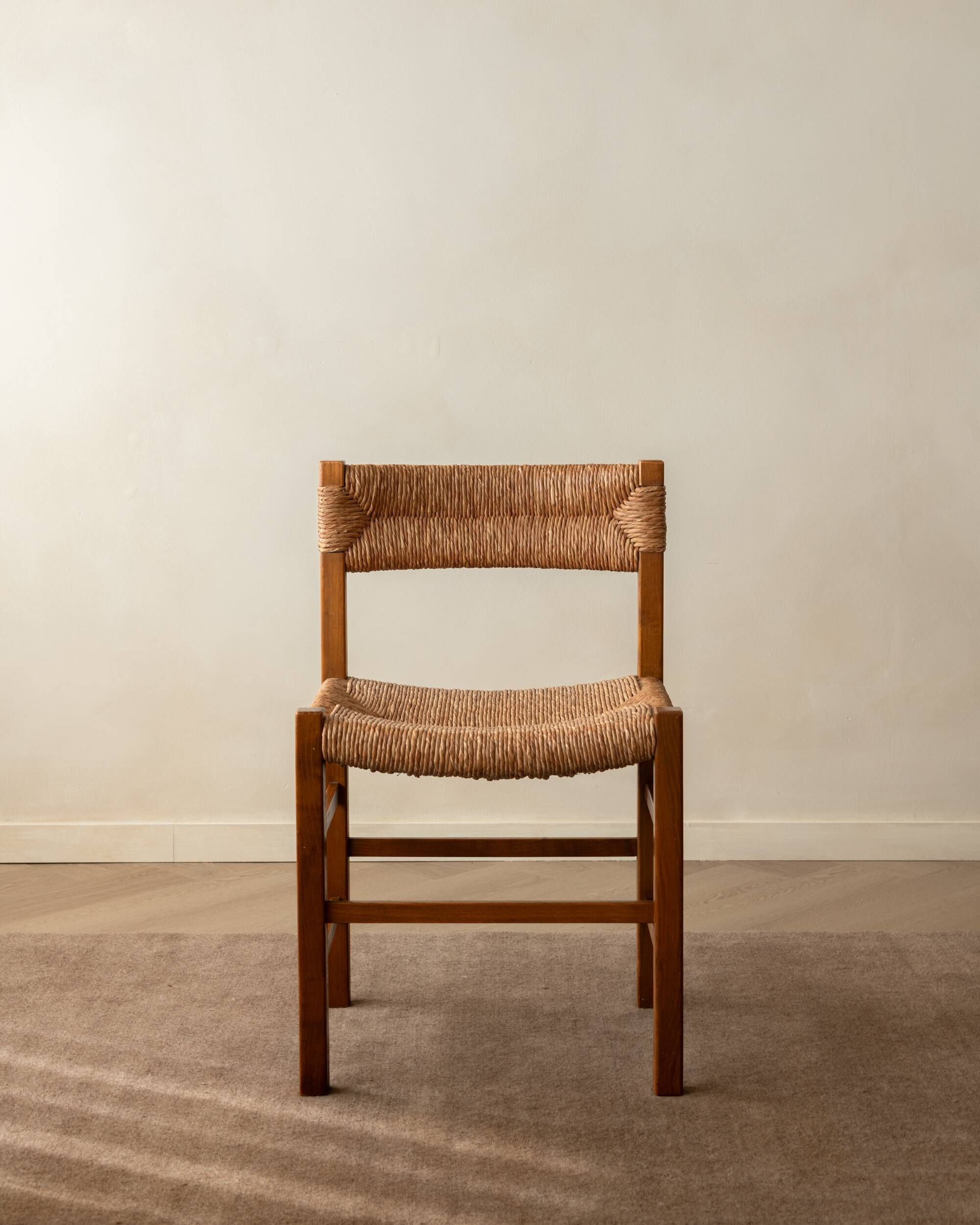 Vintage set of six French mid-century dining chairs in wood and rush, 1960s