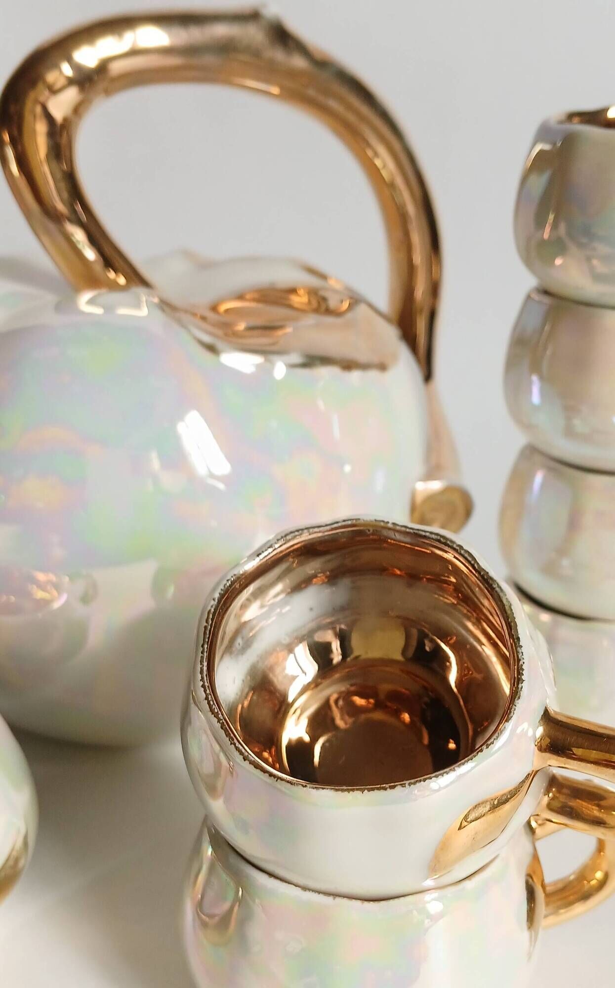 Fruit-shaped liqueur service in porcelain or tea set with its mirror tray.